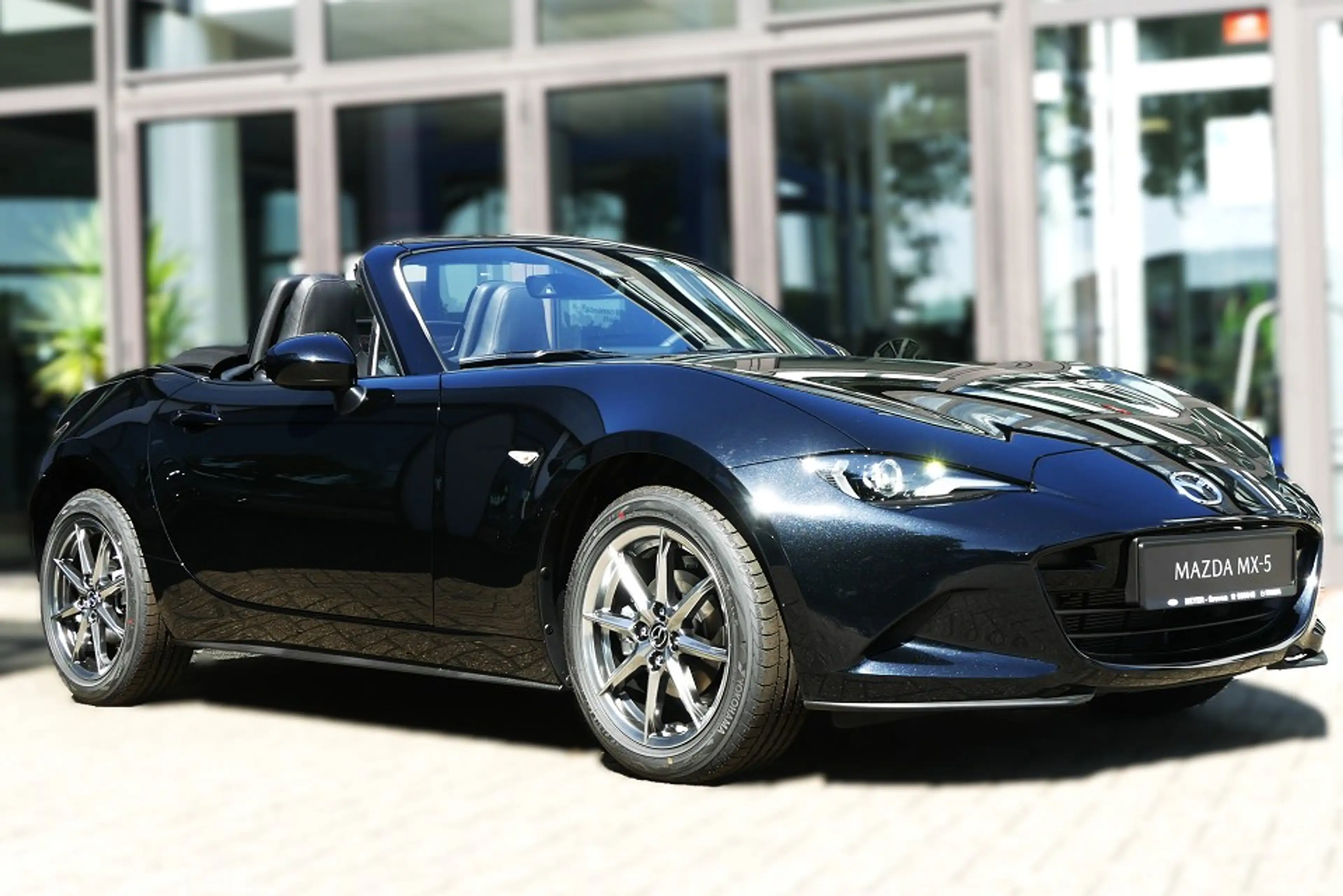 Mazda MX-5 1.5L SKYACTIV-G Exclusive-Line *Bose LED Navi SHZ* — photo 3