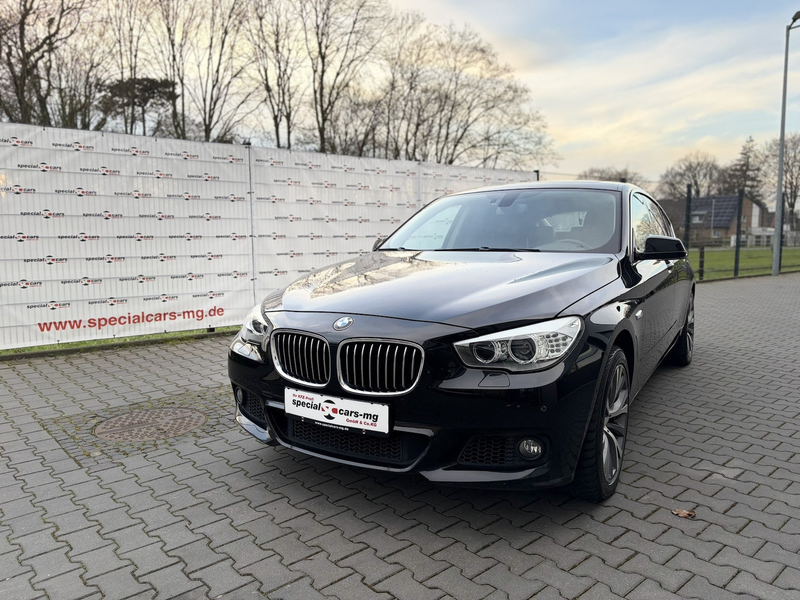 BMW 530 xDrive / M Paket / PANO / Leder — photo 2