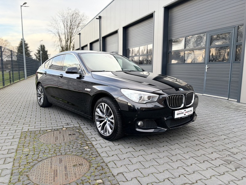BMW 530 xDrive / M Paket / PANO / Leder — photo 9