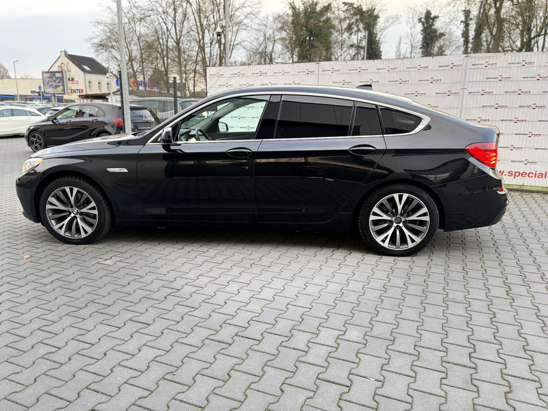 BMW 530 xDrive / M Paket / PANO / Leder — photo 4