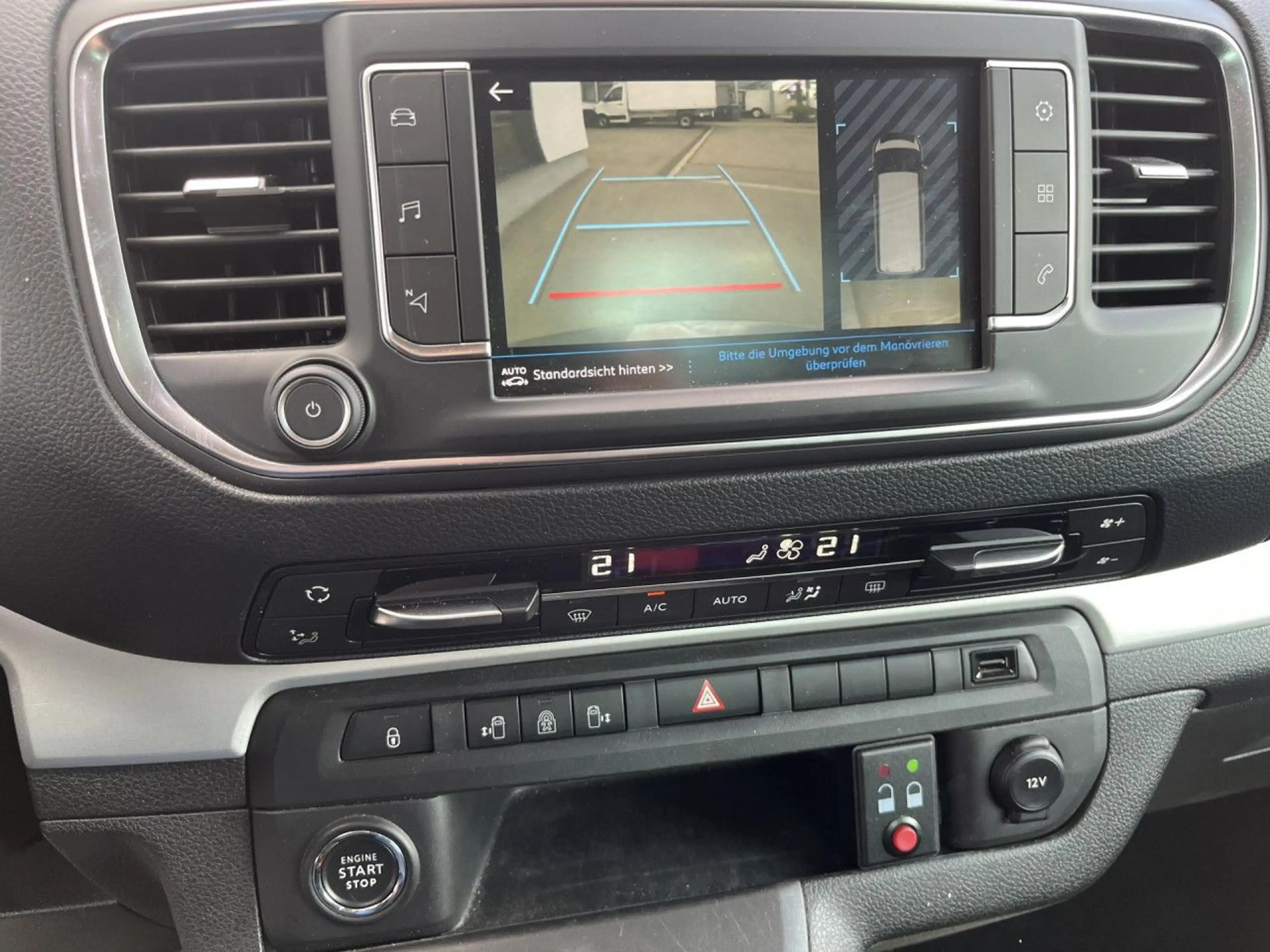 Peugeot Traveller 2,0 HDI Parvan Kassettenlift Standheizun — photo 8