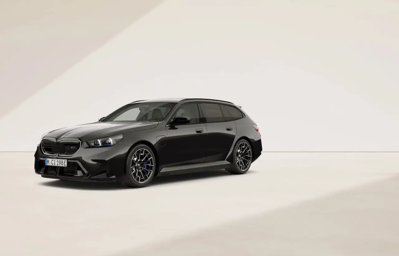 BMW M5 Touring *Farbe wählbar*