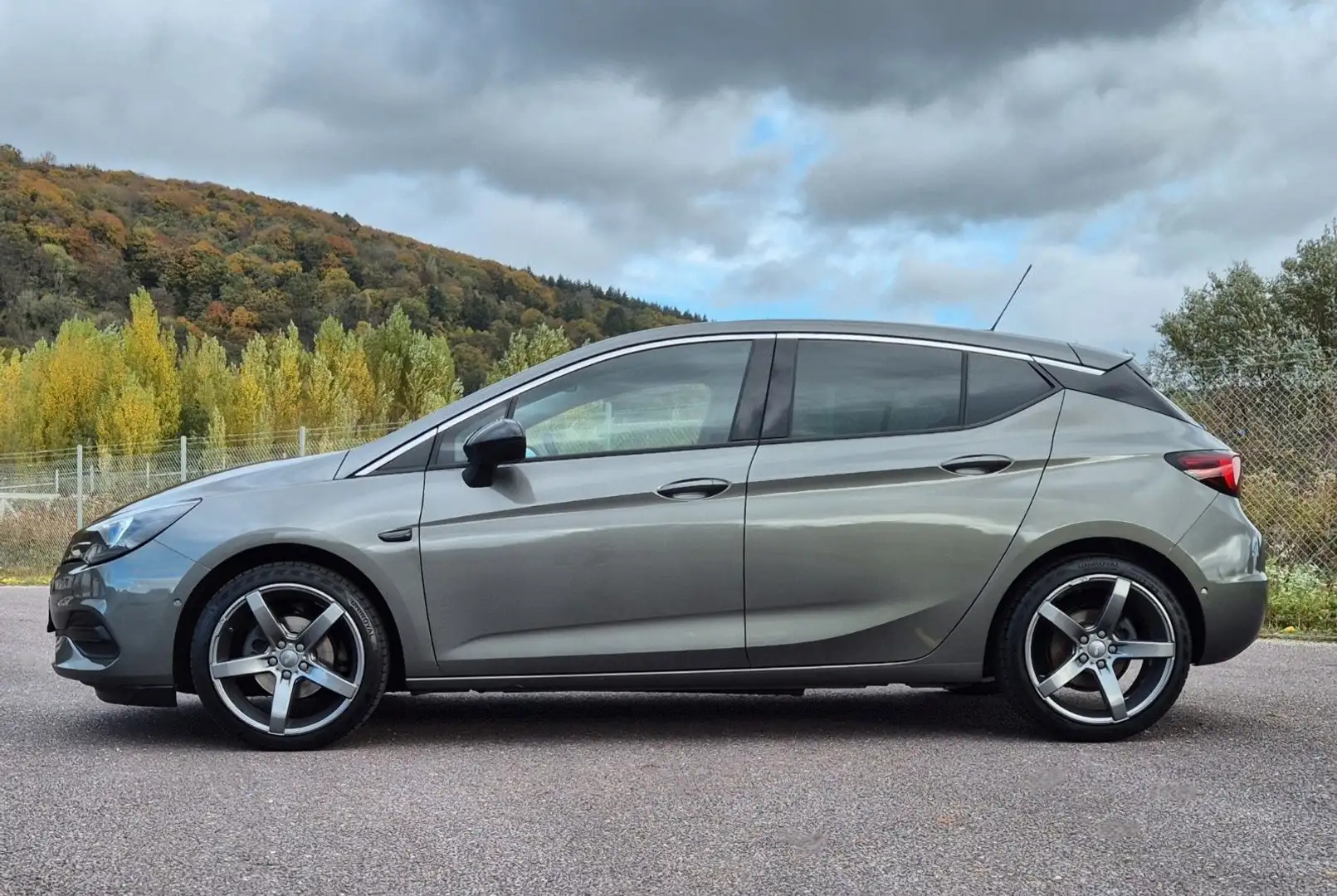 Opel Astra K 1.2 Turbo, Navi, Kamera, LED. Grau - 2