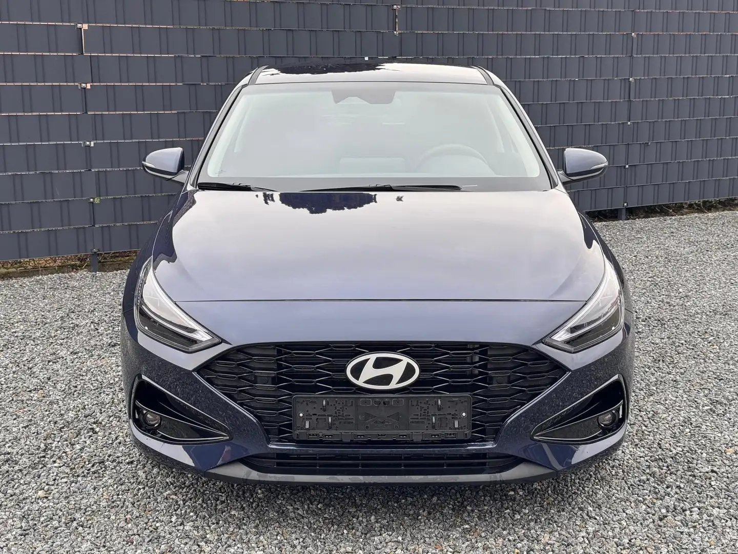 Hyundai i30 Family HB Smart Paket 2026 85 kW (116 PS), Scha... Blau - 2