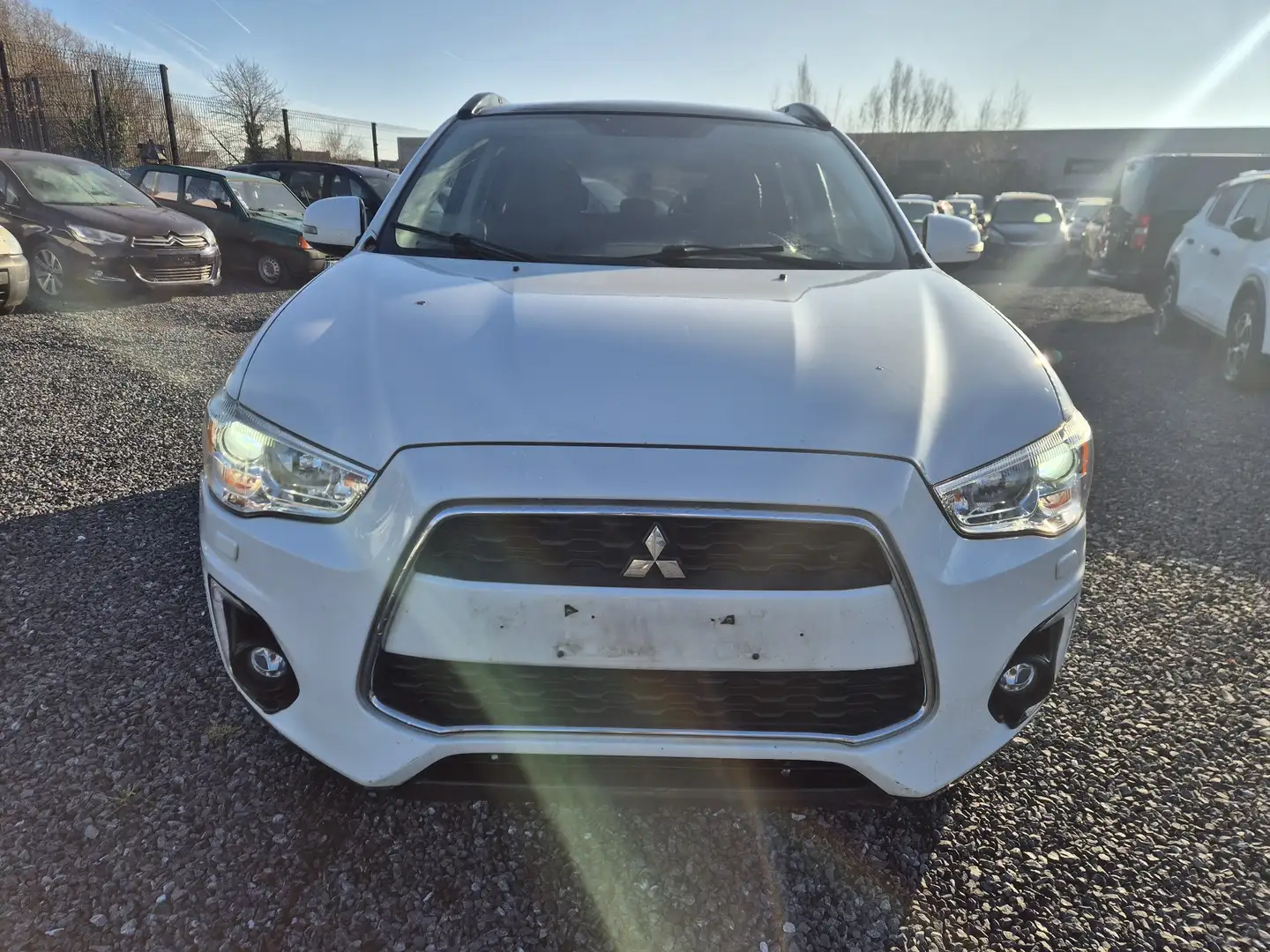 Mitsubishi ASX 1.6 Di-D 2WD Intense///MARCHAND OU EXPORT Blanc - 2