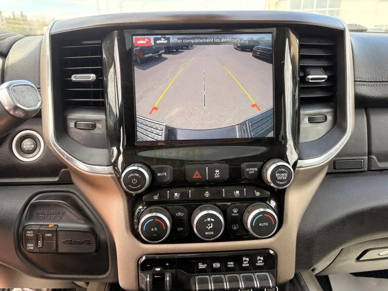 RAM 2500 снимка RAM 2500