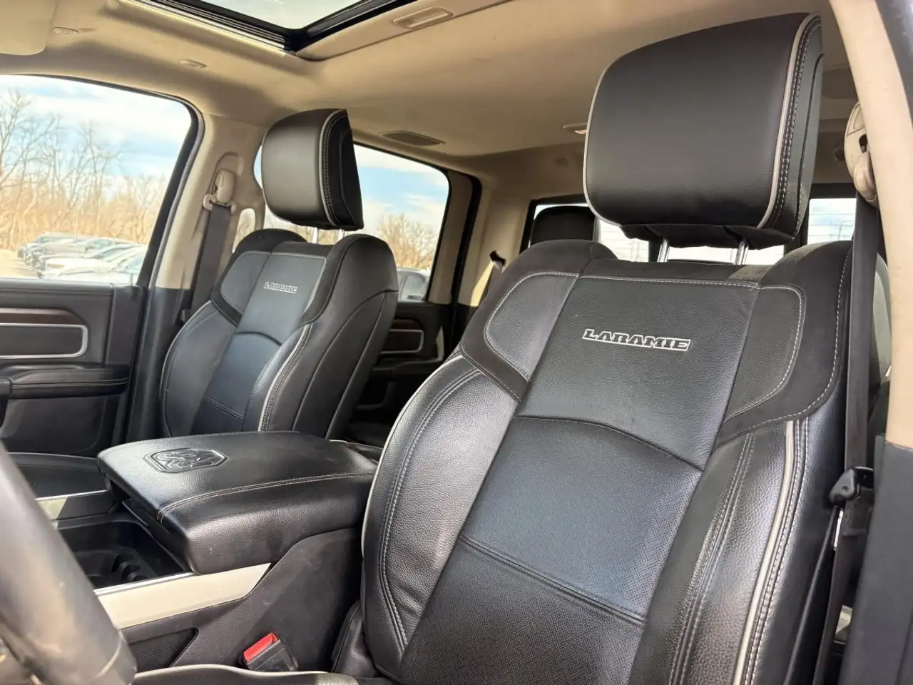 RAM 2500 снимка RAM 2500