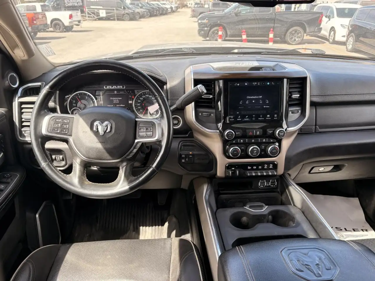 RAM 2500 снимка RAM 2500