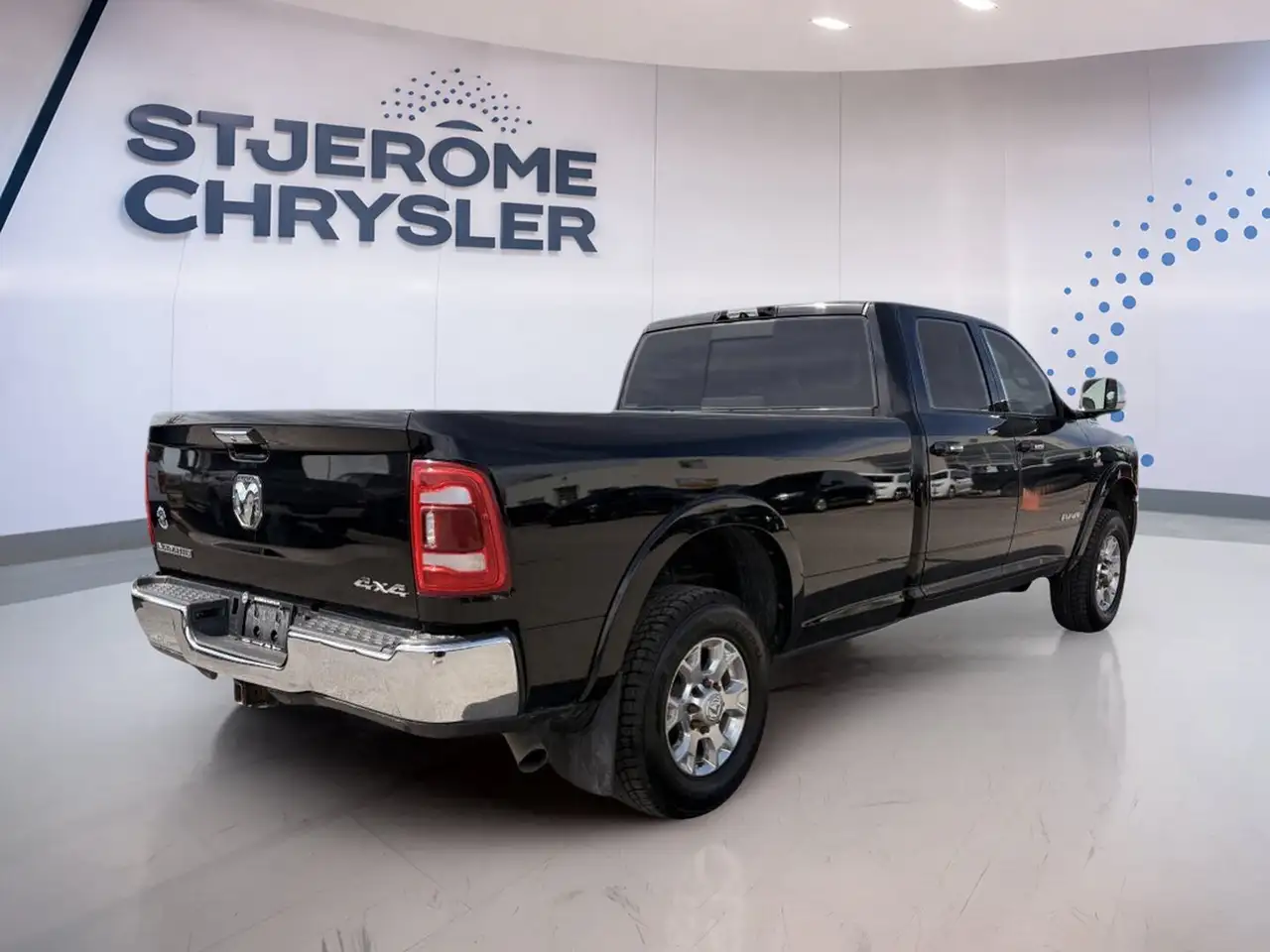 RAM 2500 снимка RAM 2500