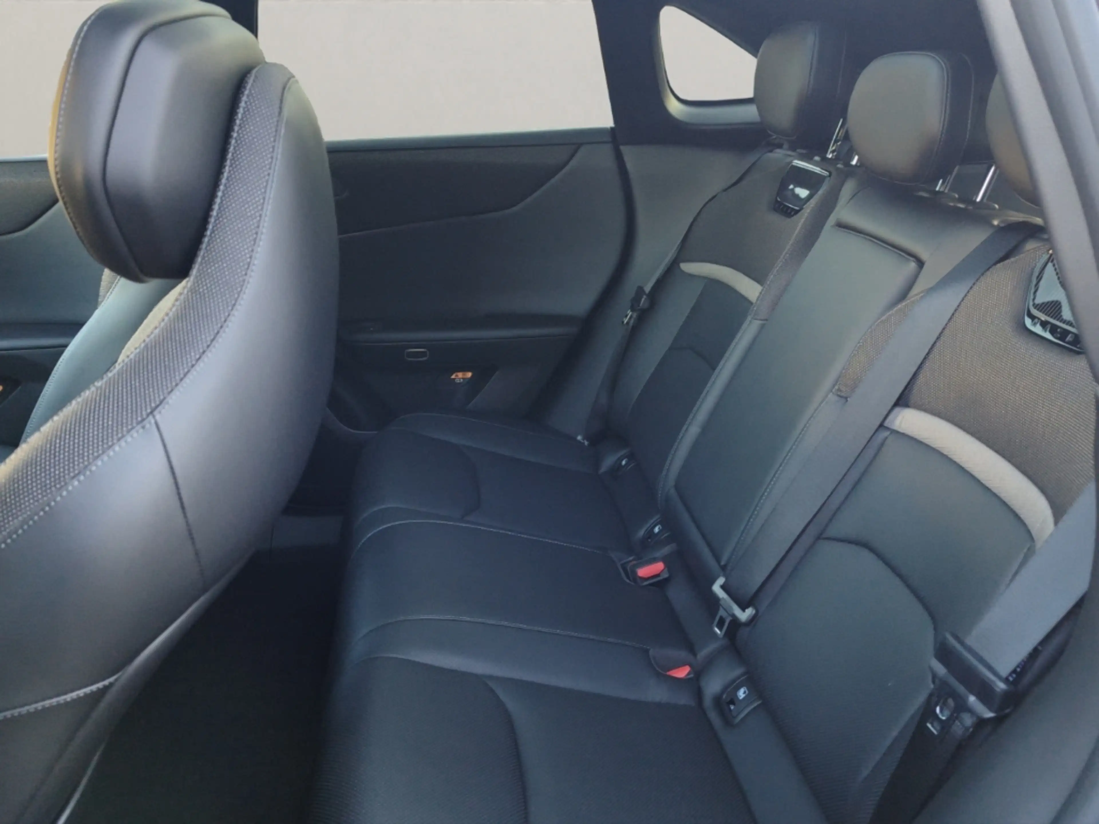 Mazda CX-6e Takumi+21 ZOLL+BESTELLFAHRZEUG !! — photo 10
