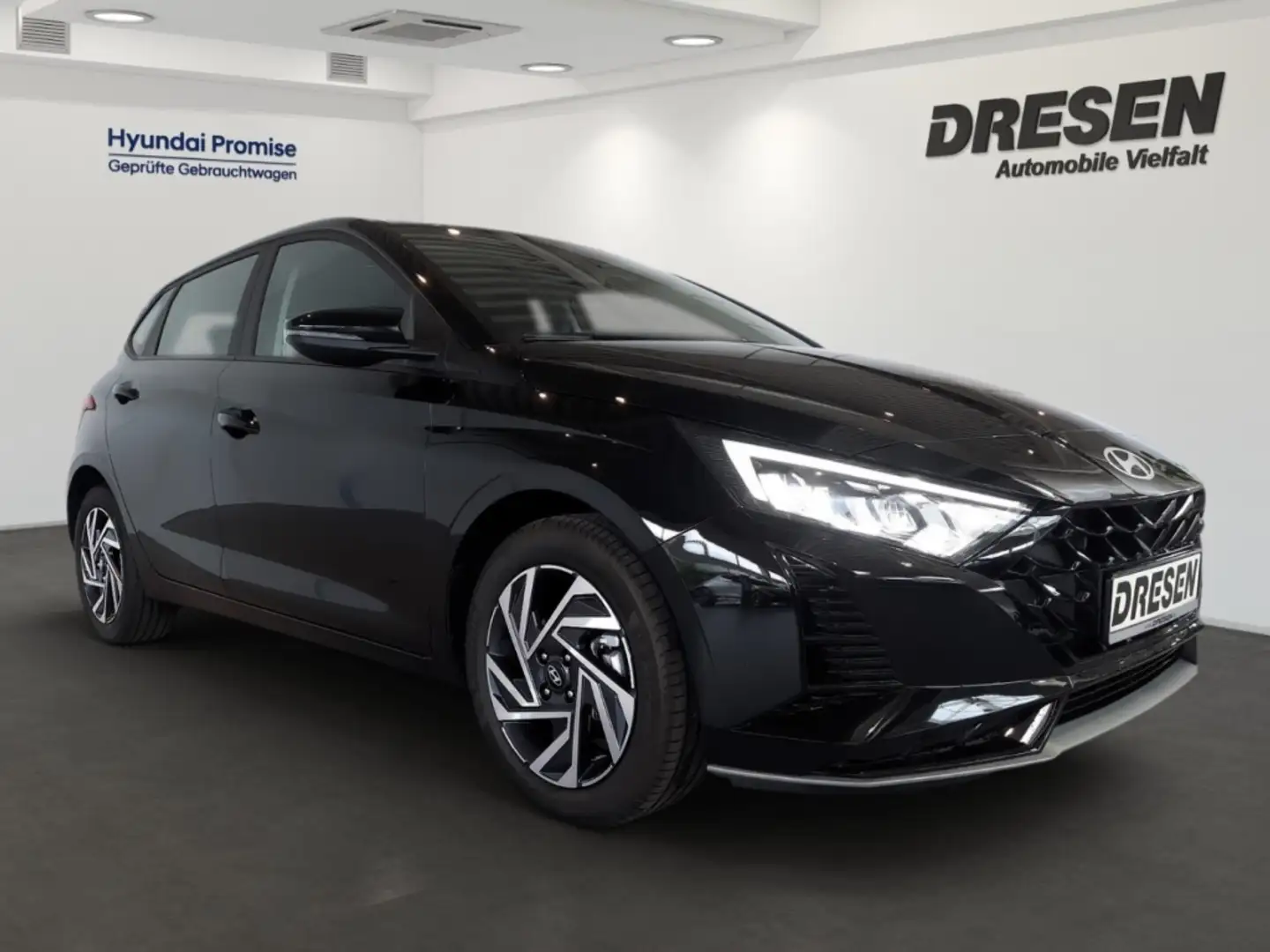 Hyundai i20 1.0 Trend/Lichtpaket/Komfortpaket/Navi/Rückfahrkam Negro - 2