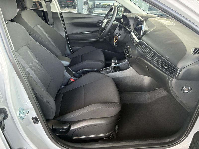 Hyundai i20 Emotion 1.0 T-GDi 7DCT / Navi Tempomat Shz vorn... — photo 11