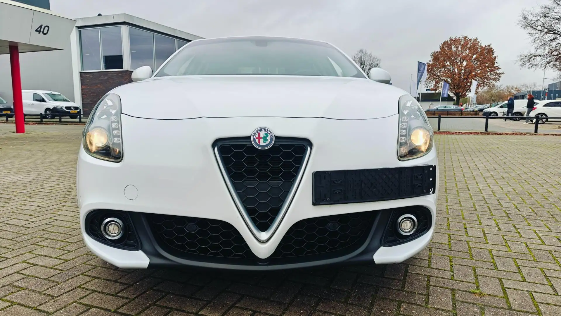 Alfa Romeo Giulietta 1.4 Turbo MultiAir Super Wit - 2