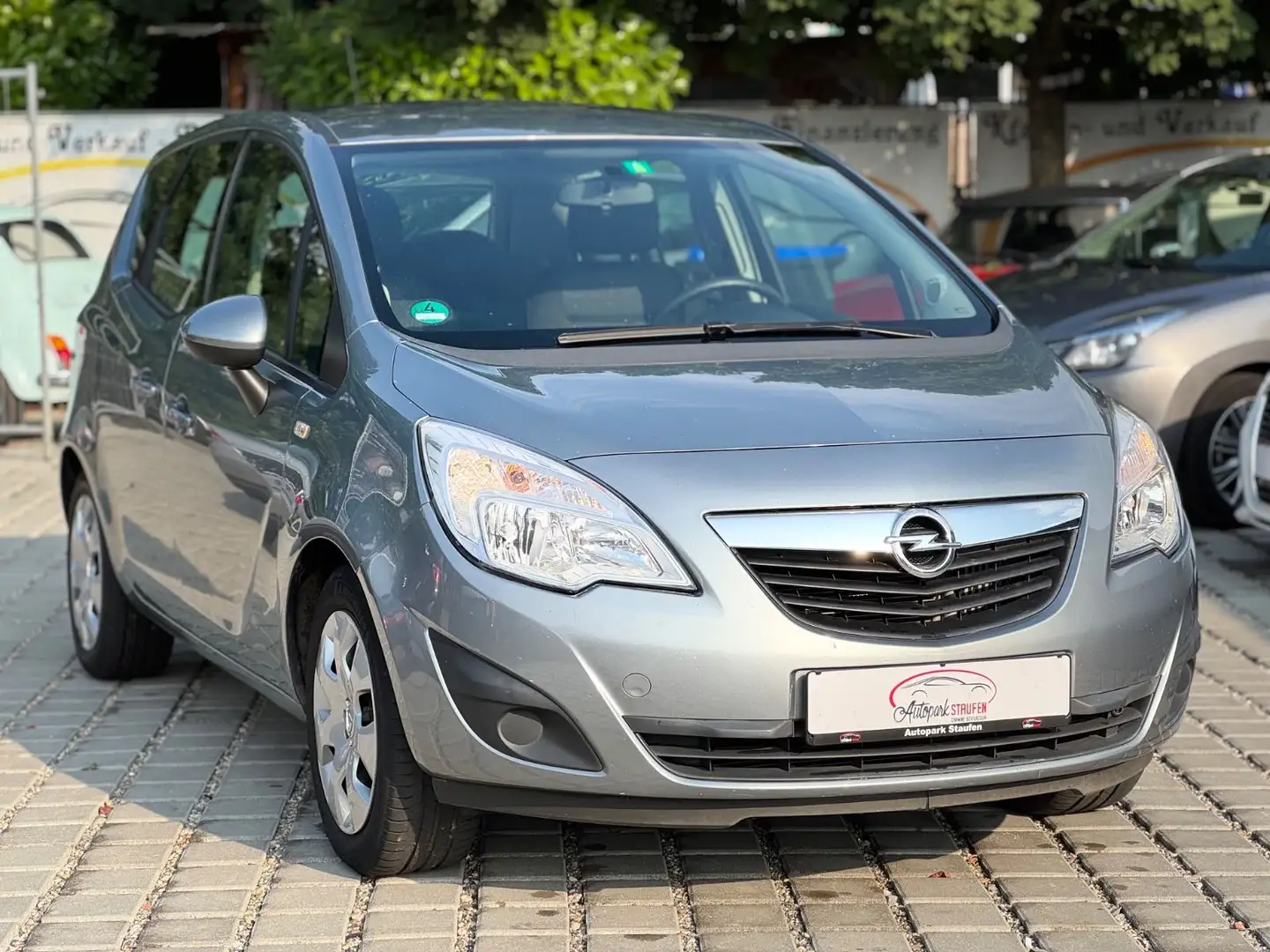 Opel Meriva B Selection / 52900 km / Grijs - 1