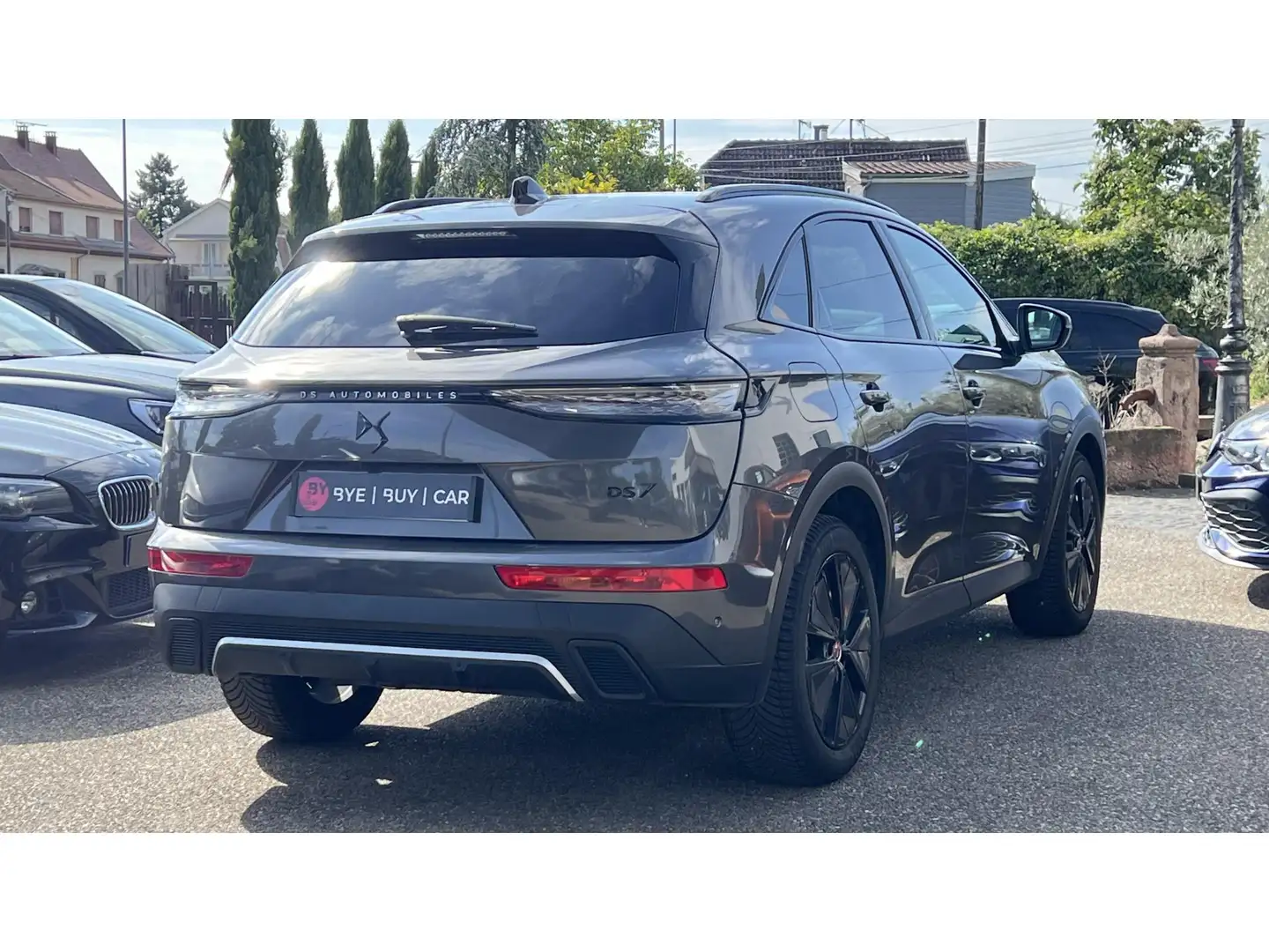 DS Automobiles DS 7 Crossback DS7 1.5 BlueHDi - 130 - BV EAT8  Performance Line - GARANTIE 12 MOIS Grau - 2