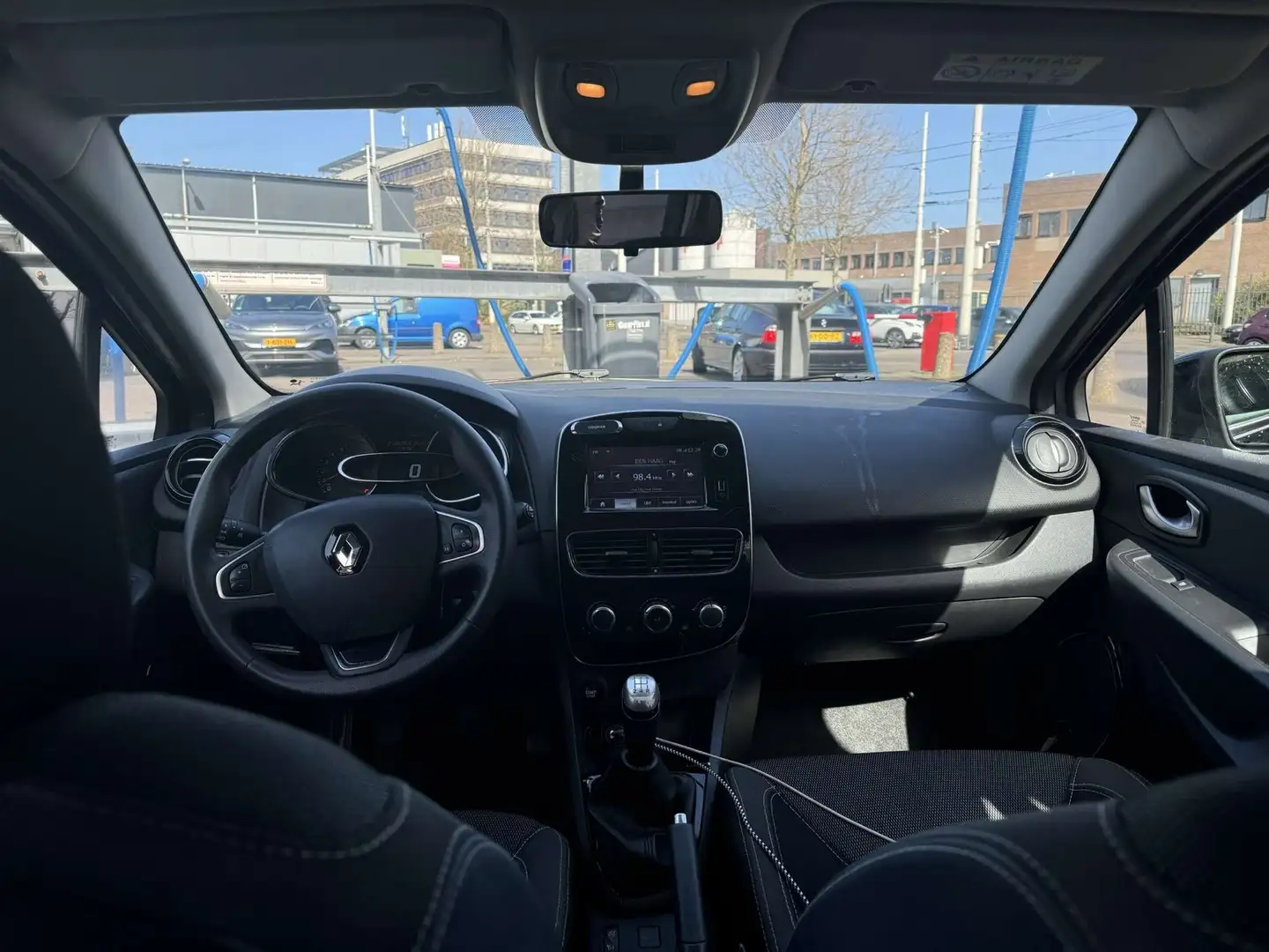 Renault Clio 0.9 TCe Zen Zwart - 1