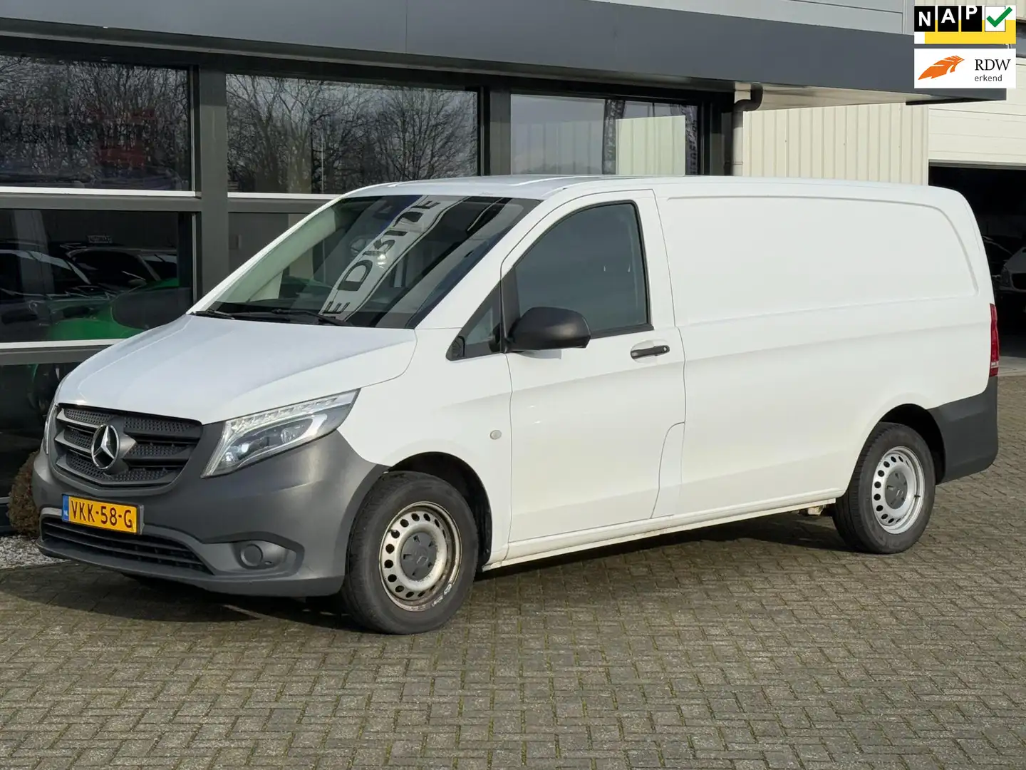 Mercedes-Benz Vito 116 CDI Lang L2 163PK LED APK !! Weiß - 1