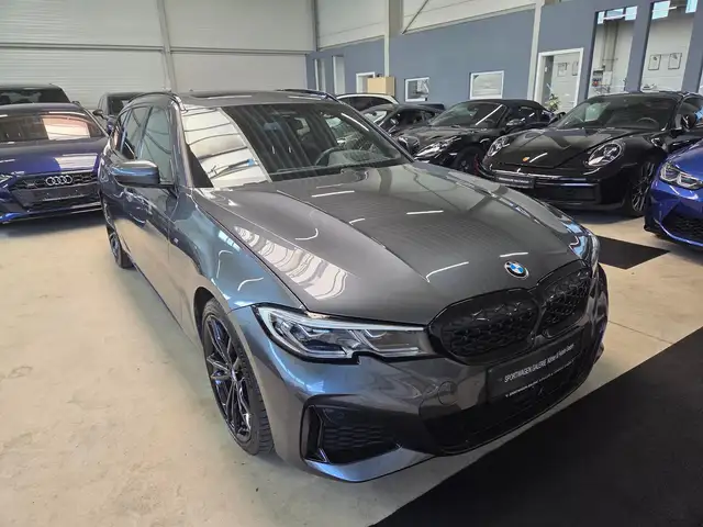 BMW 3 Series view 7