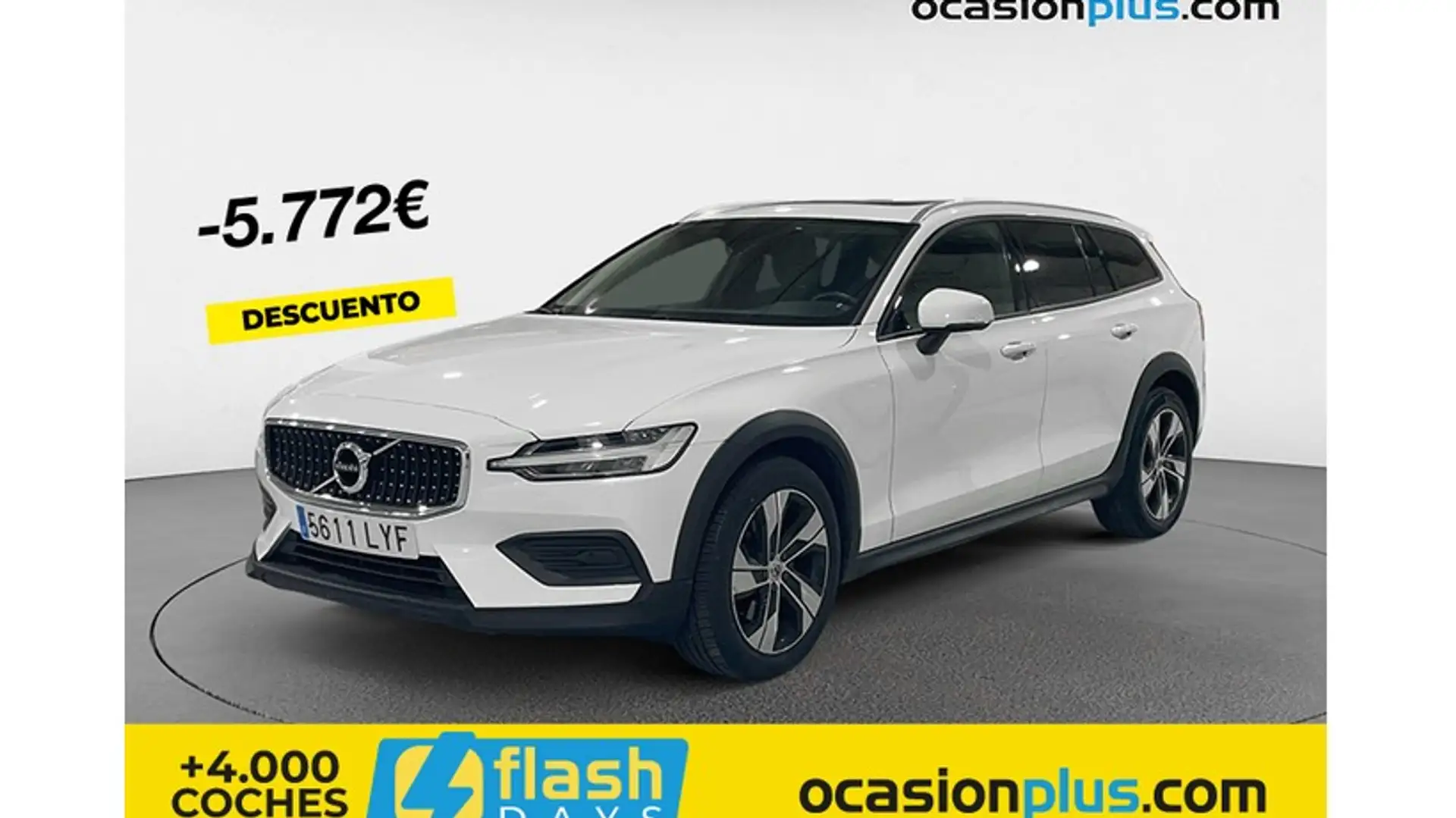 Volvo V60 Cross Country B4 AWD Aut. Weiß - 1