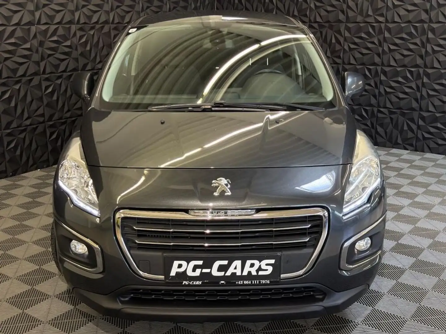 Peugeot 3008 1.6 Blue-HDi Active Grau - 2