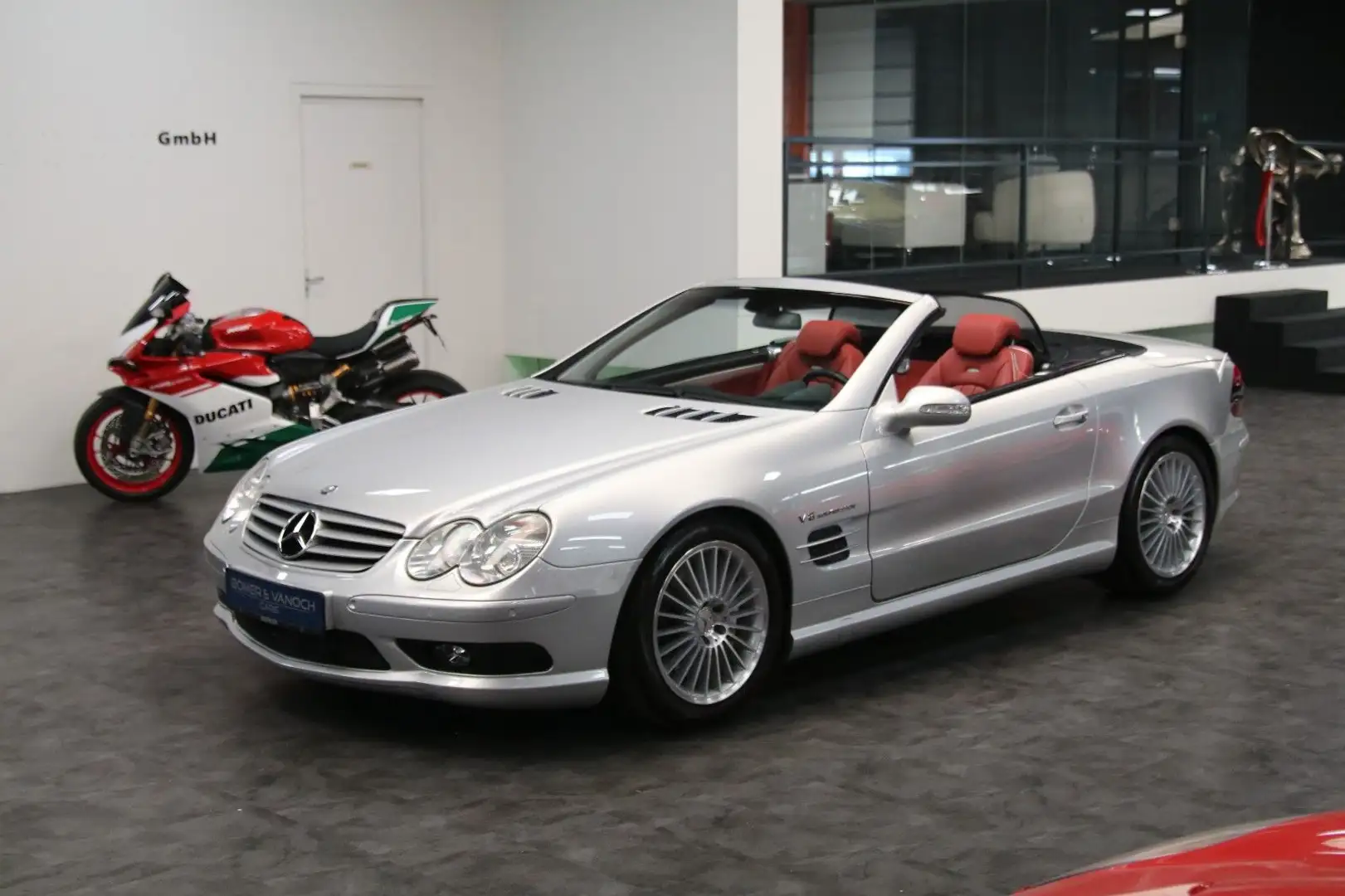 Mercedes-Benz SL 55 AMG nur 42.600 km BRD Top Zustand Argent - 2