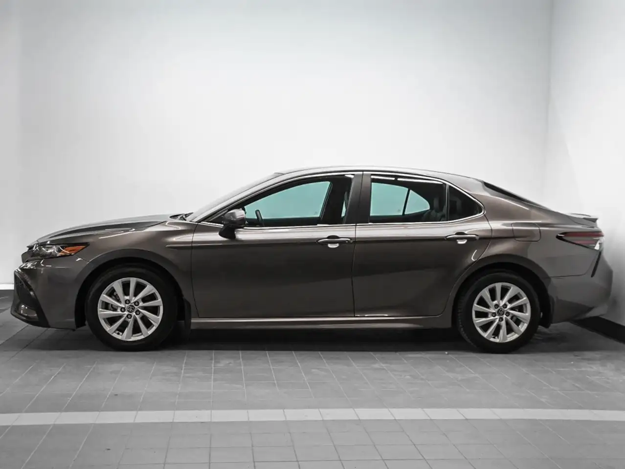 Toyota Camry photo Toyota Camry