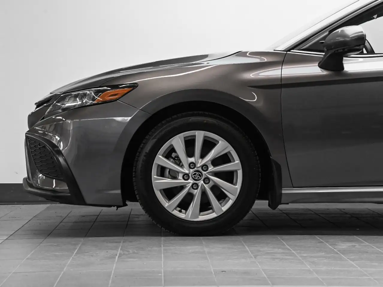 Toyota Camry photo Toyota Camry