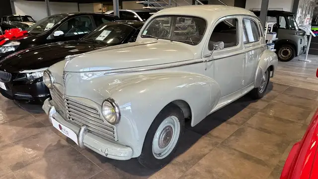 Peugeot 203 A Toit Ouvrant