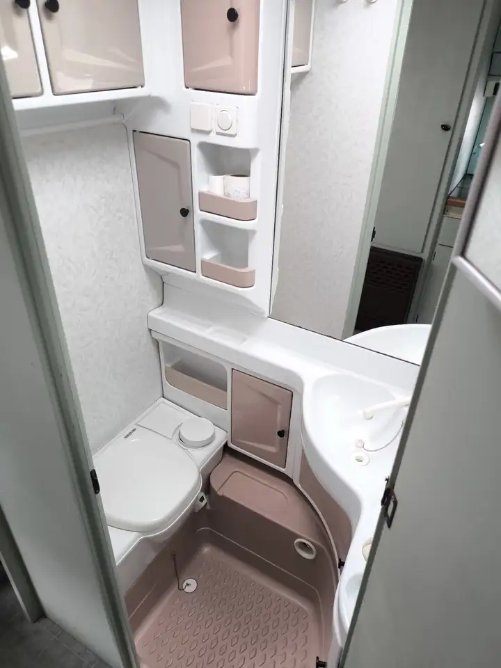 Caravans-Wohnm Hobby Excellent 600, foto 12