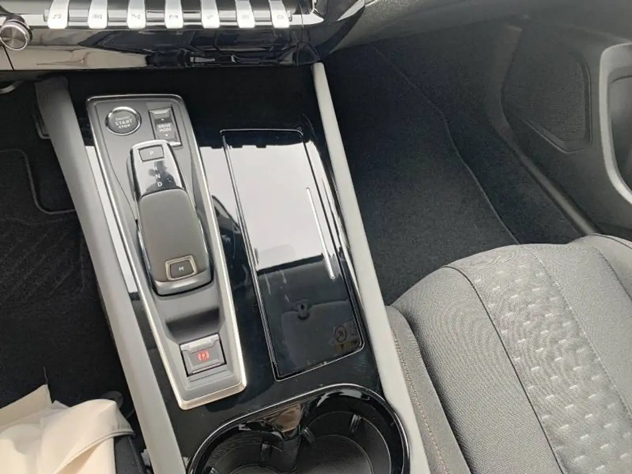 Peugeot 508 SW 2 1.5 BlueHDi 130 S&S EAT8 Active Pack, миниатюра 12