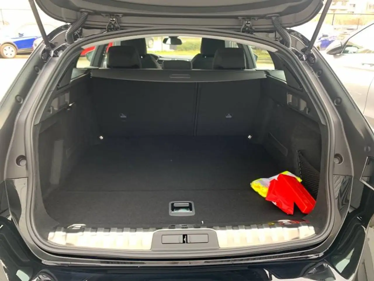 Peugeot 508 SW 2 1.5 BlueHDi 130 S&S EAT8 Active Pack, миниатюра 6