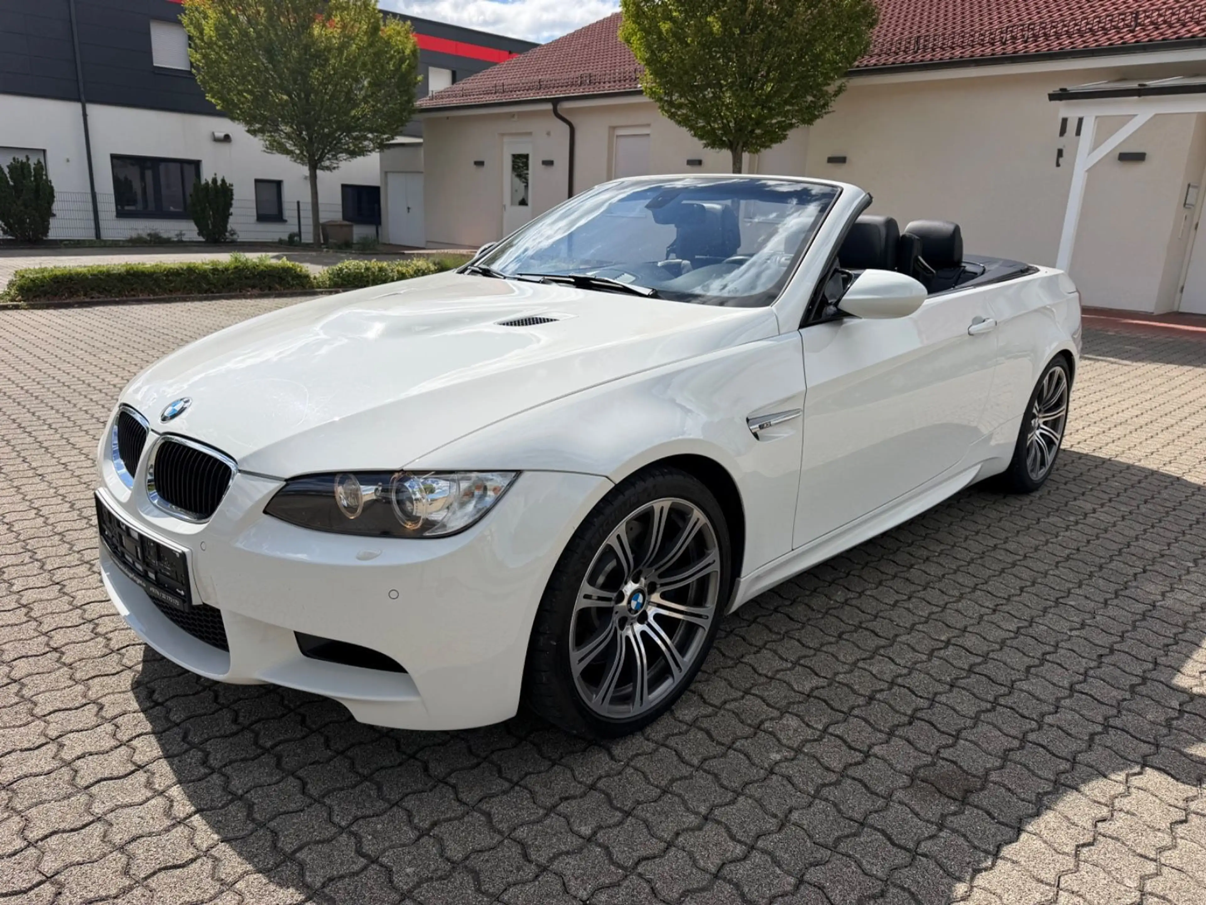 BMW M3 Cabrio *DKG*NAVI*LEDER*MEMORY*SHZ*WINDSCH* — photo 9