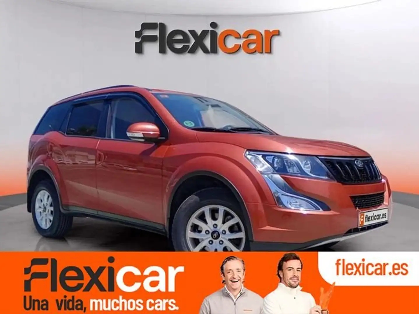 Mahindra XUV500 AWD (4X4) W8 - 7 plazas Naranja - 1