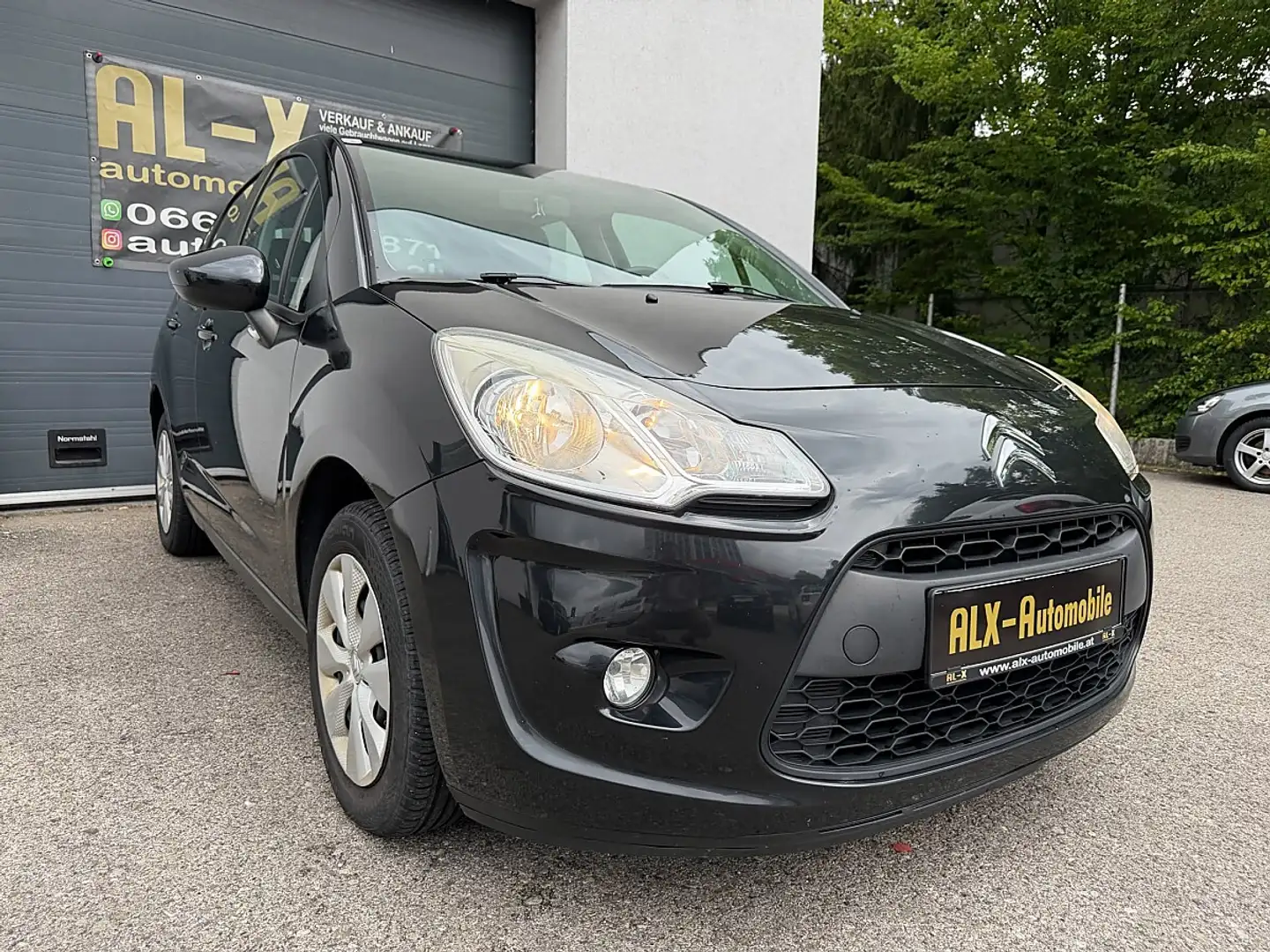Citroen C3 1,4 Comfort Airdream Schwarz - 2