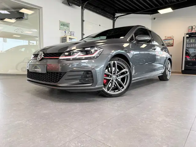 Volkswagen Golf GTI Golf 2.0 TSI Performance DSG