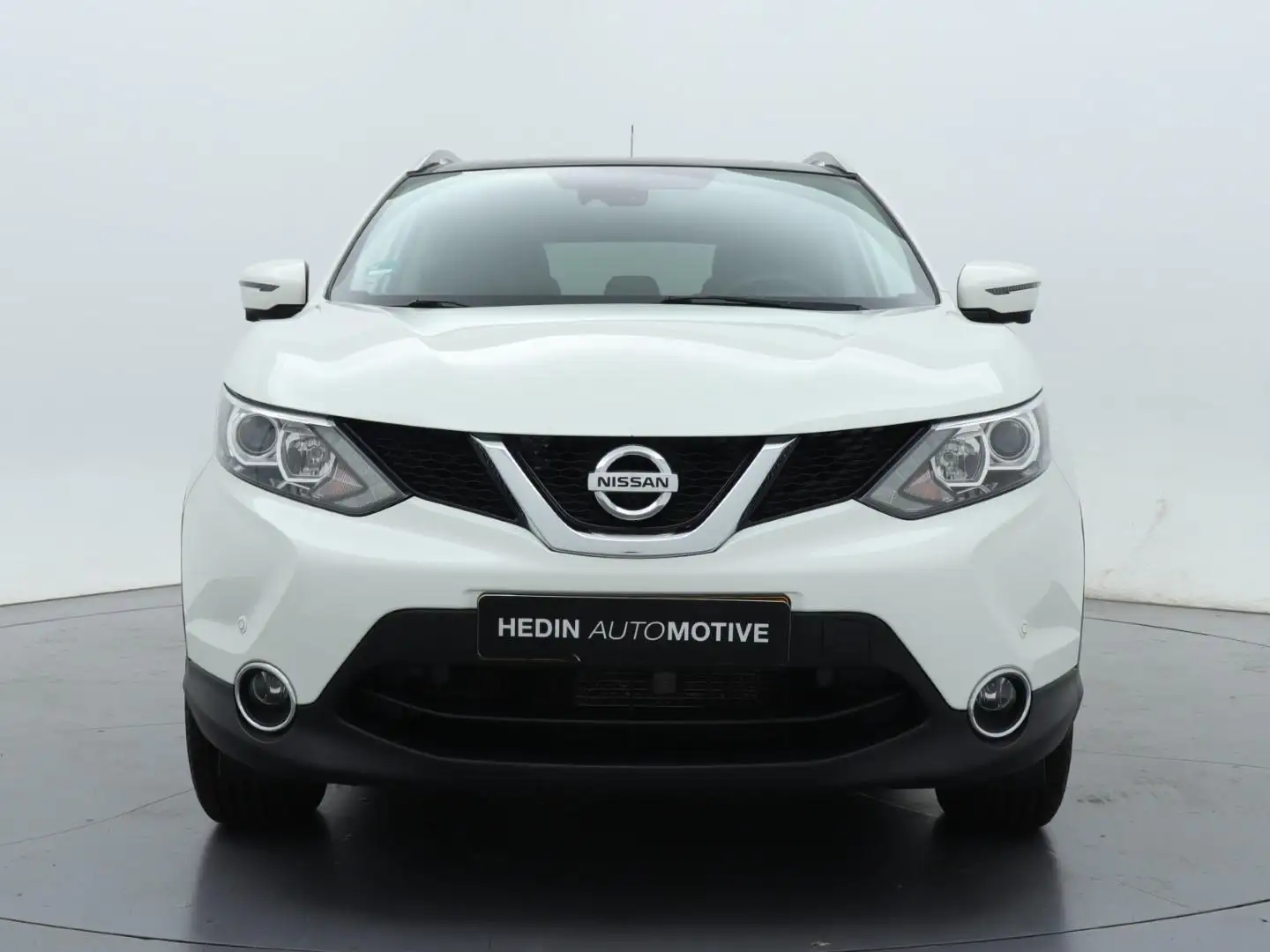 Nissan Qashqai 116 PK N-Connecta Automaat | Trekhaak Weiß - 2