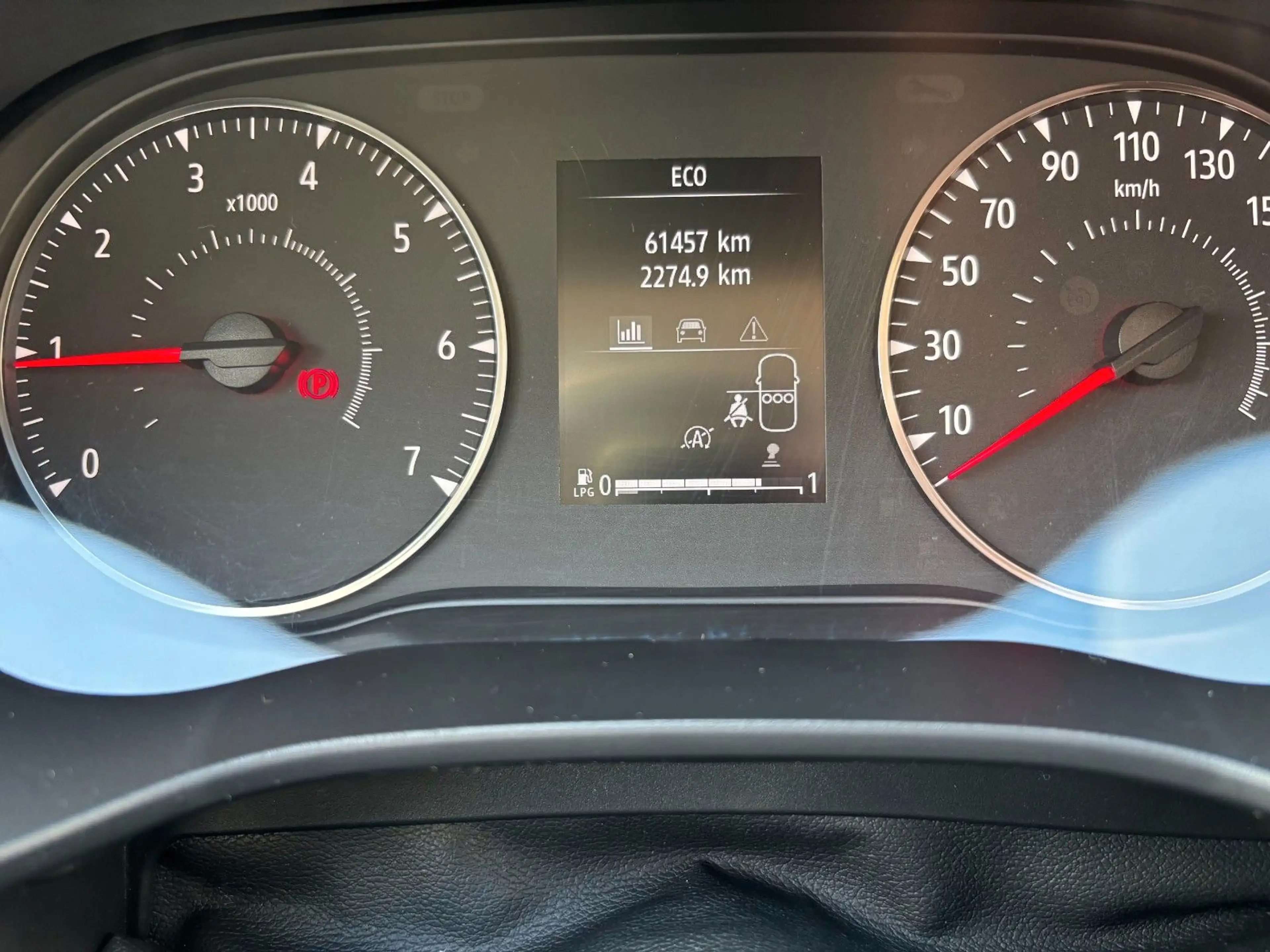 Dacia Jogger Extreme+ 1.HAND KAMERA NAVI PDC AHK — photo 15