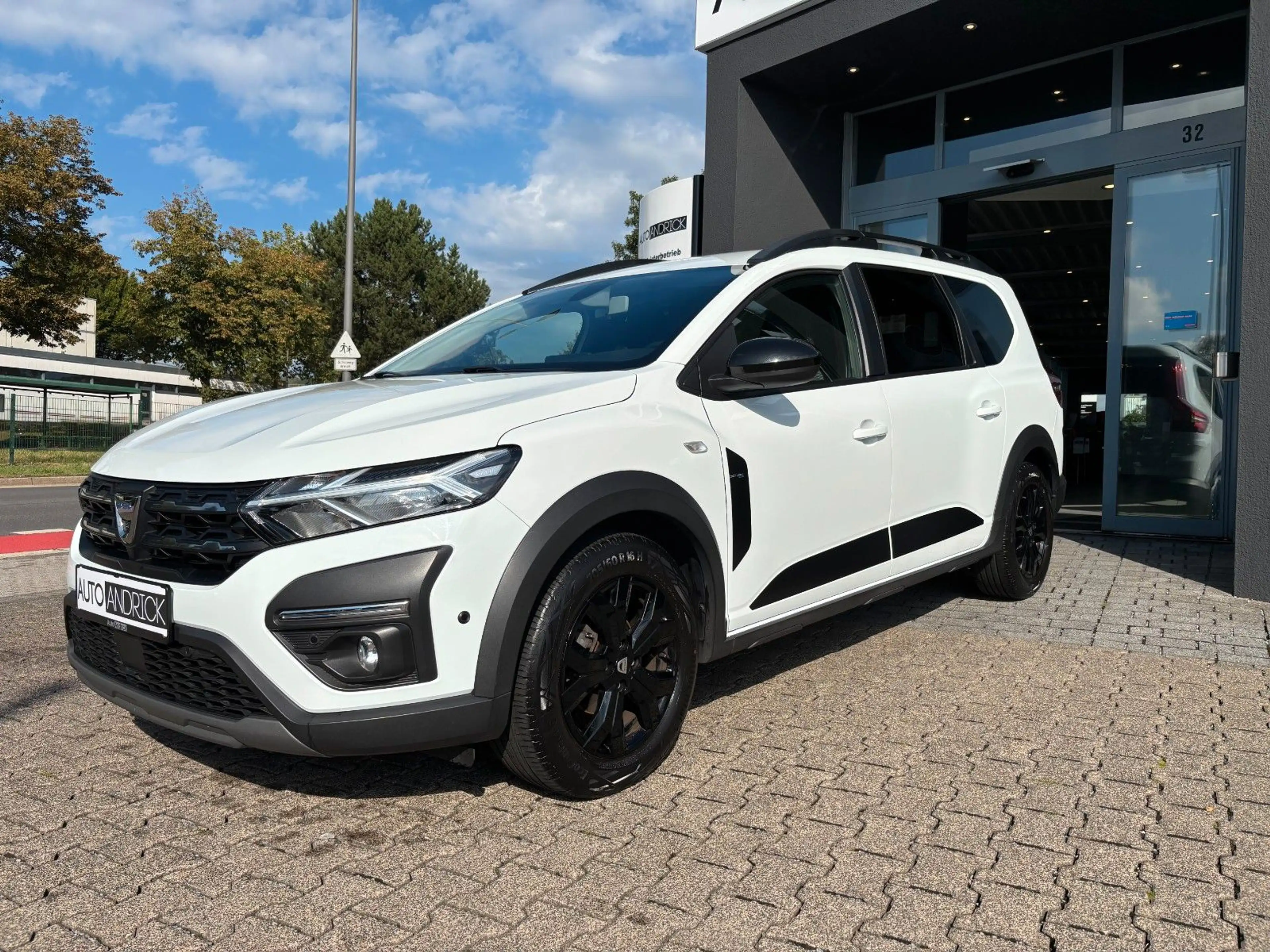 Dacia Jogger Extreme+ 1.HAND KAMERA NAVI PDC AHK