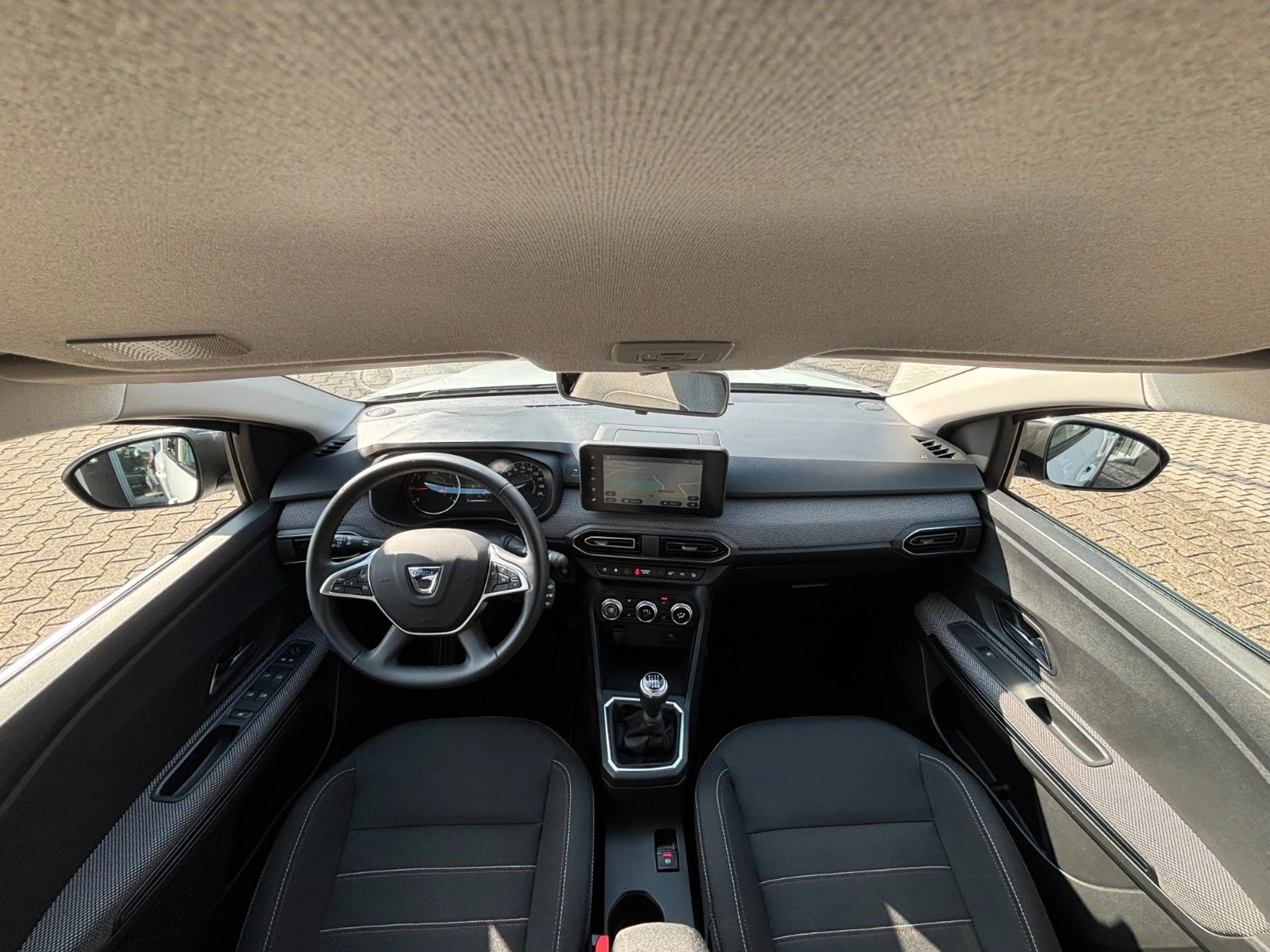 Dacia Jogger Extreme+ 1.HAND KAMERA NAVI PDC AHK — photo 19