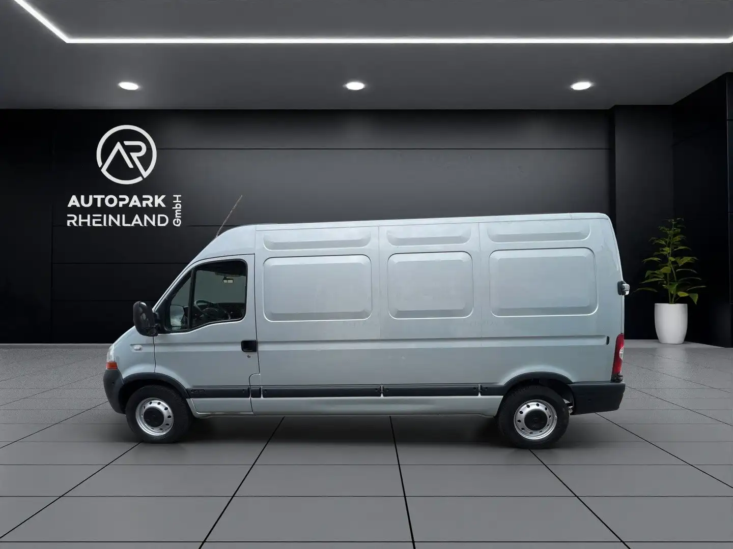 Renault Master II Phase 2 Kasten L3H2 Kasten*1-Hand* Silber - 1