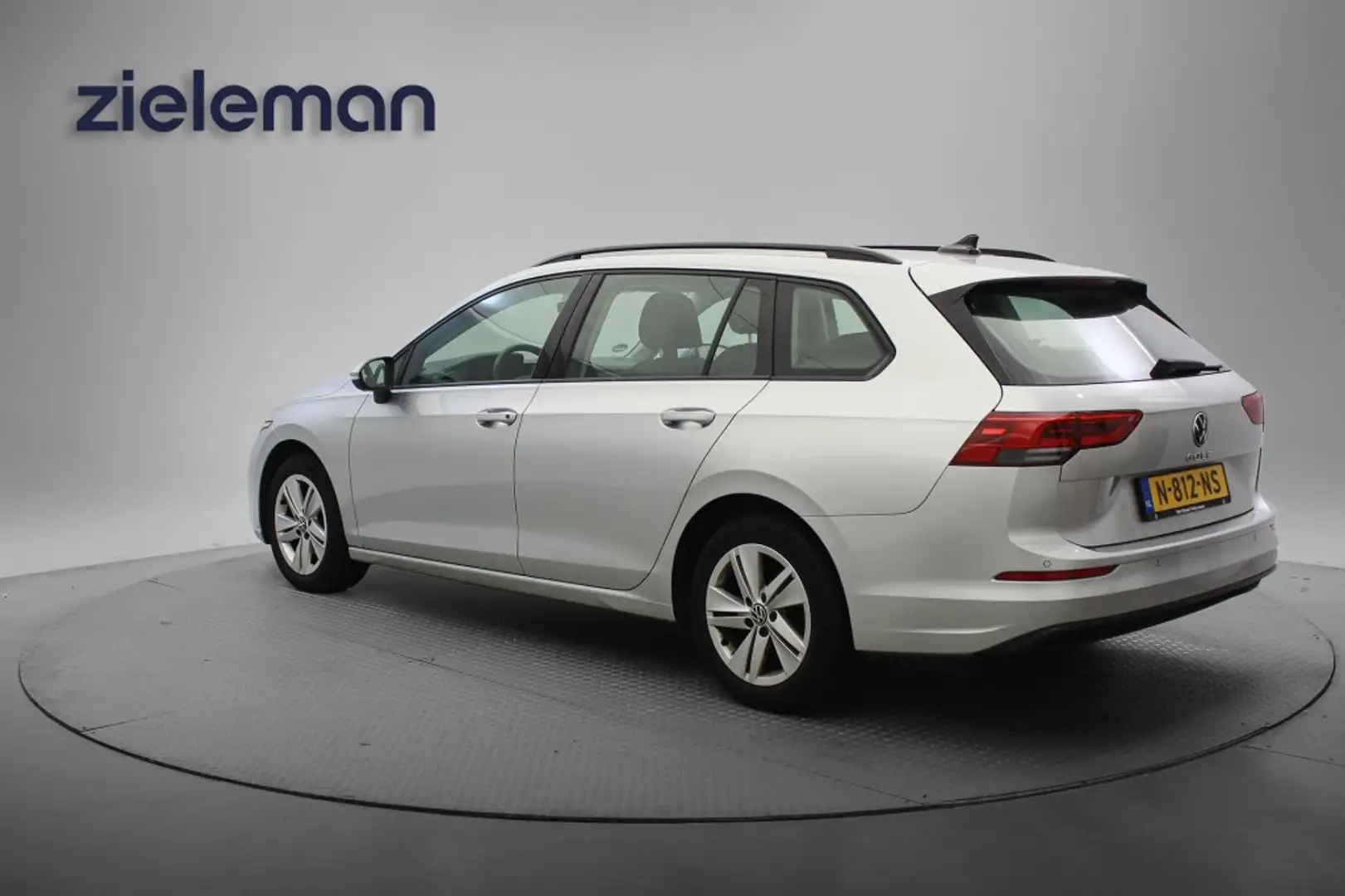 Volkswagen Golf Variant Variant 1.0 TSI Life - Carplay, Navi, Cruise Gris - 2