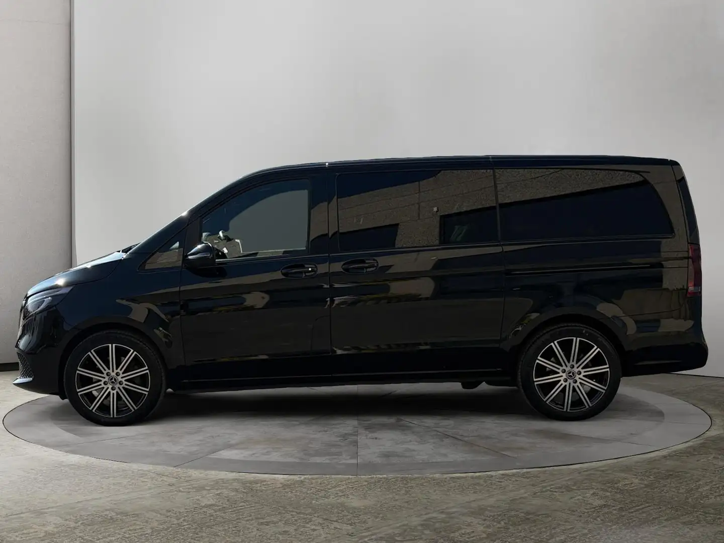 Mercedes-Benz V 300 V d L2 9G-TRONIC Avantgarde DC Zwart - 2
