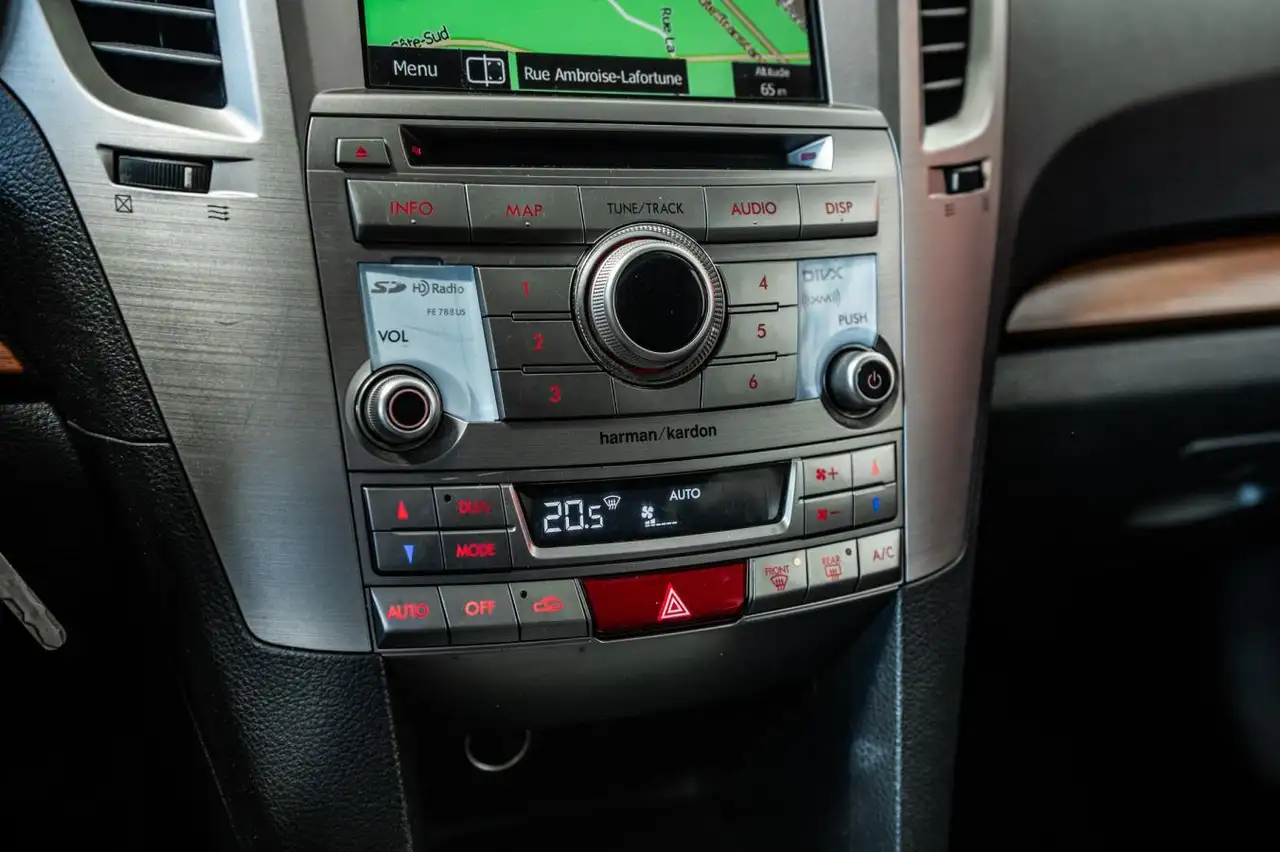 Subaru OUTBACK снимка Subaru OUTBACK