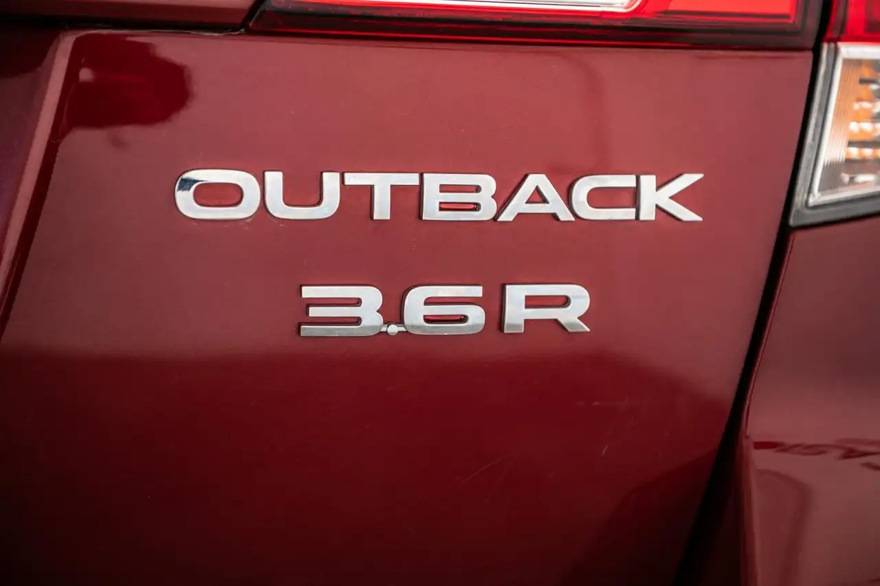 Subaru OUTBACK снимка Subaru OUTBACK