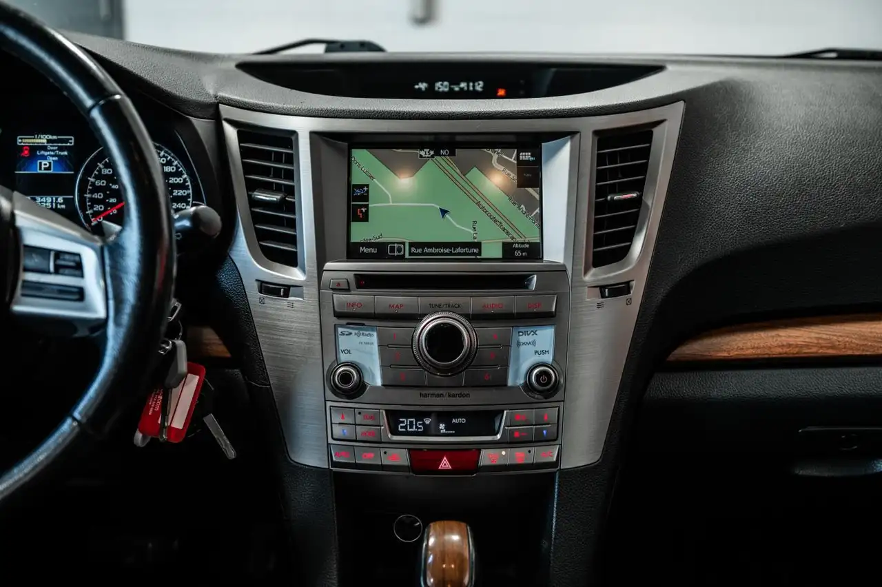 Subaru OUTBACK снимка Subaru OUTBACK
