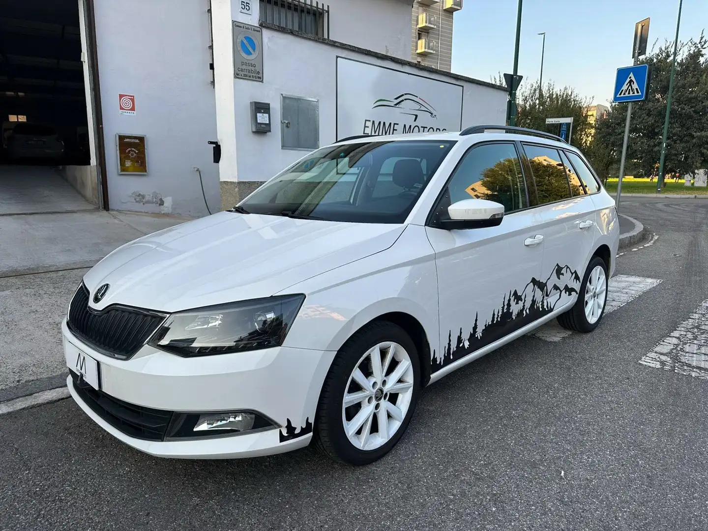 Skoda Fabia Wagon 1.4 tdi Active 75cv - PDC - NEOPATENTATI Bianco - 1