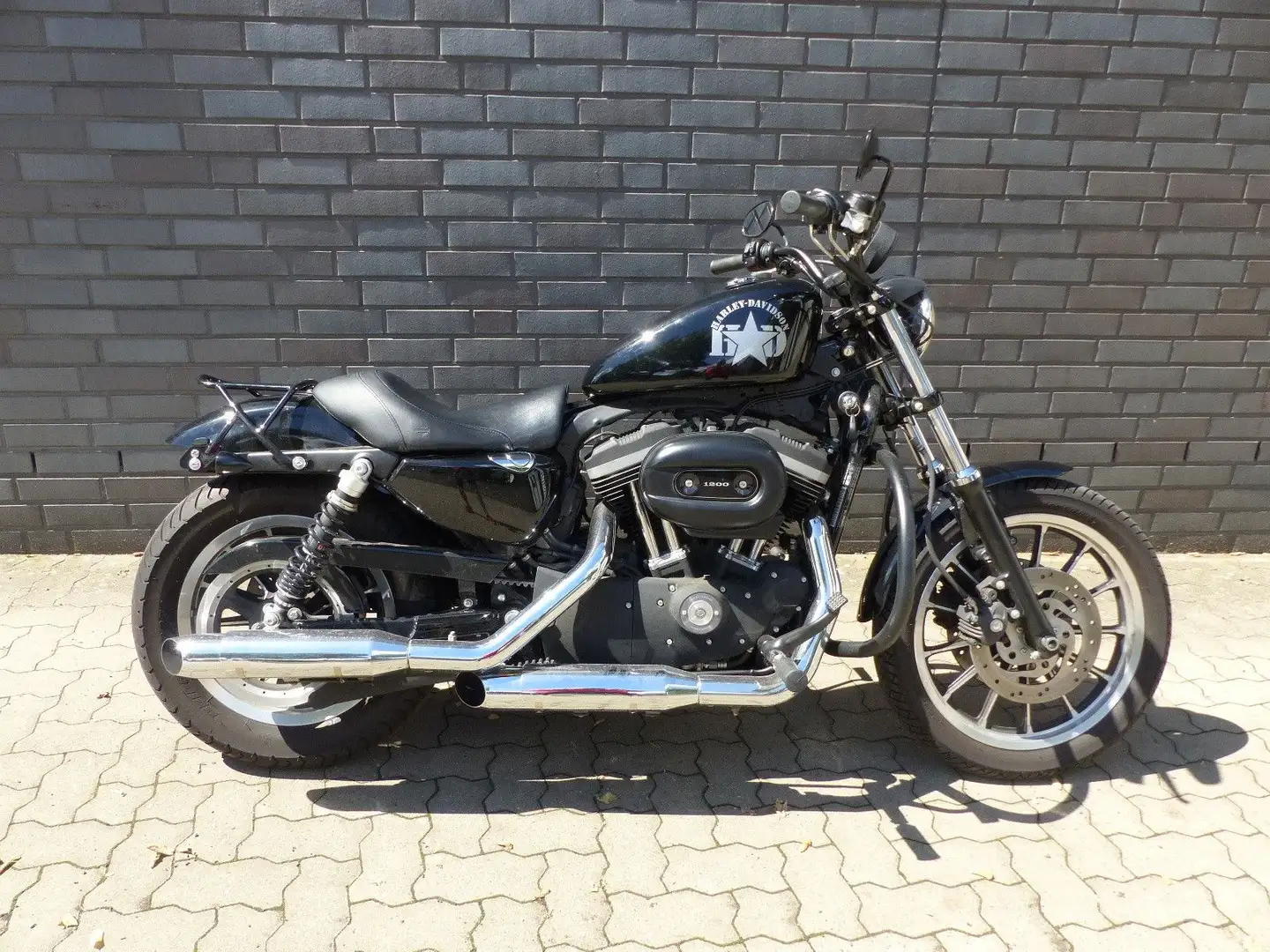 Harley-Davidson XL 883 R mit XL1200 Conversion Schwarz - 2