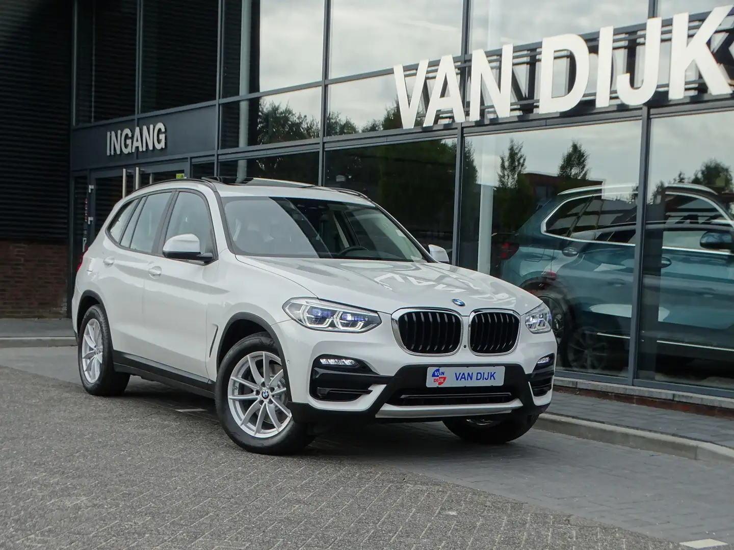 BMW X3 xDrive30e Elek-Trekhaak Pano.dak Head-Up Elek.Stoe Blanco - 1