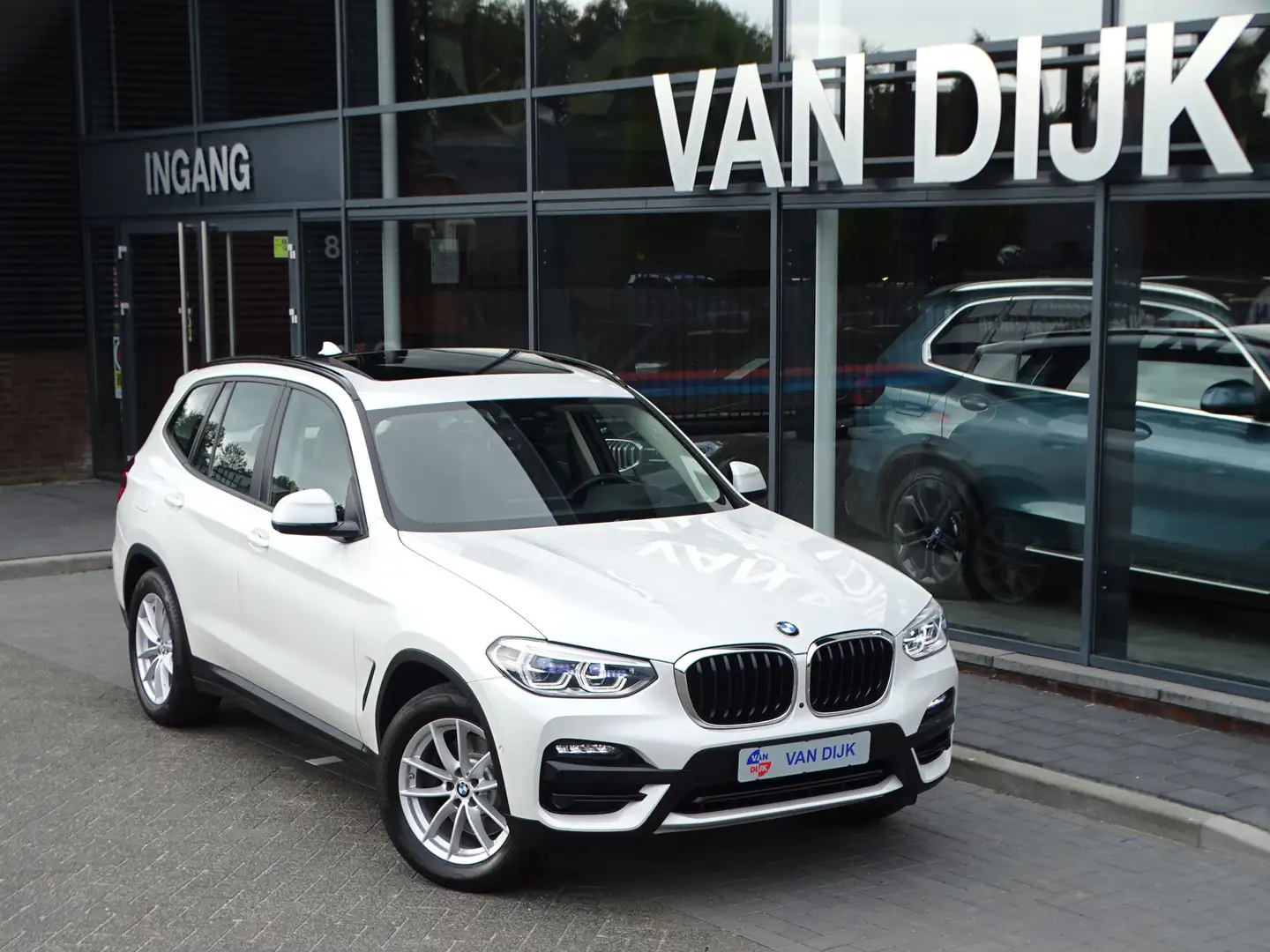 BMW X3 xDrive30e Elek-Trekhaak Pano.dak Head-Up Elek.Stoe Blanco - 2