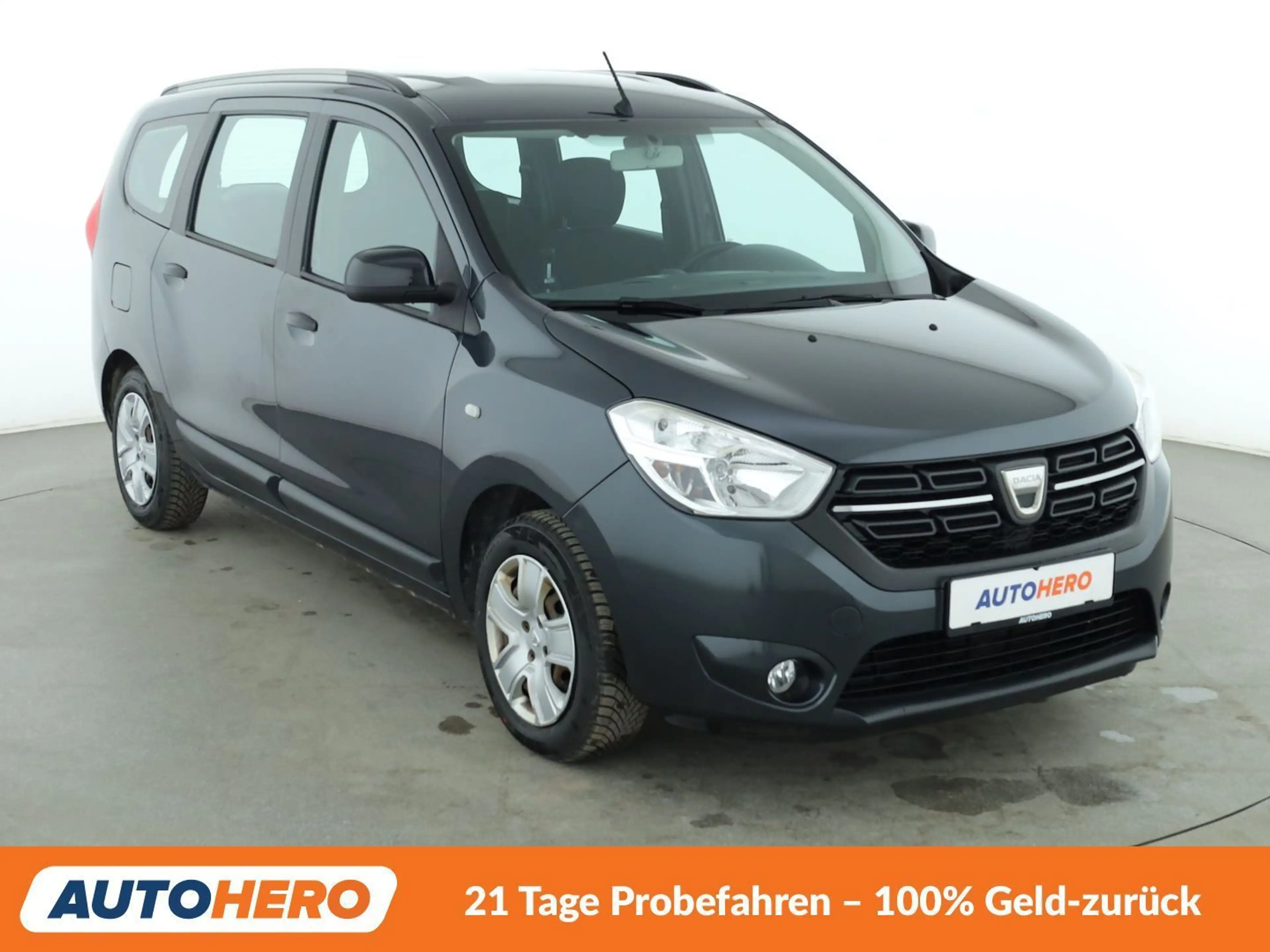 Dacia Lodgy 1.3 TCe Comfort *NAVI*TEMPO*SHZ*KLIMA* — photo 8